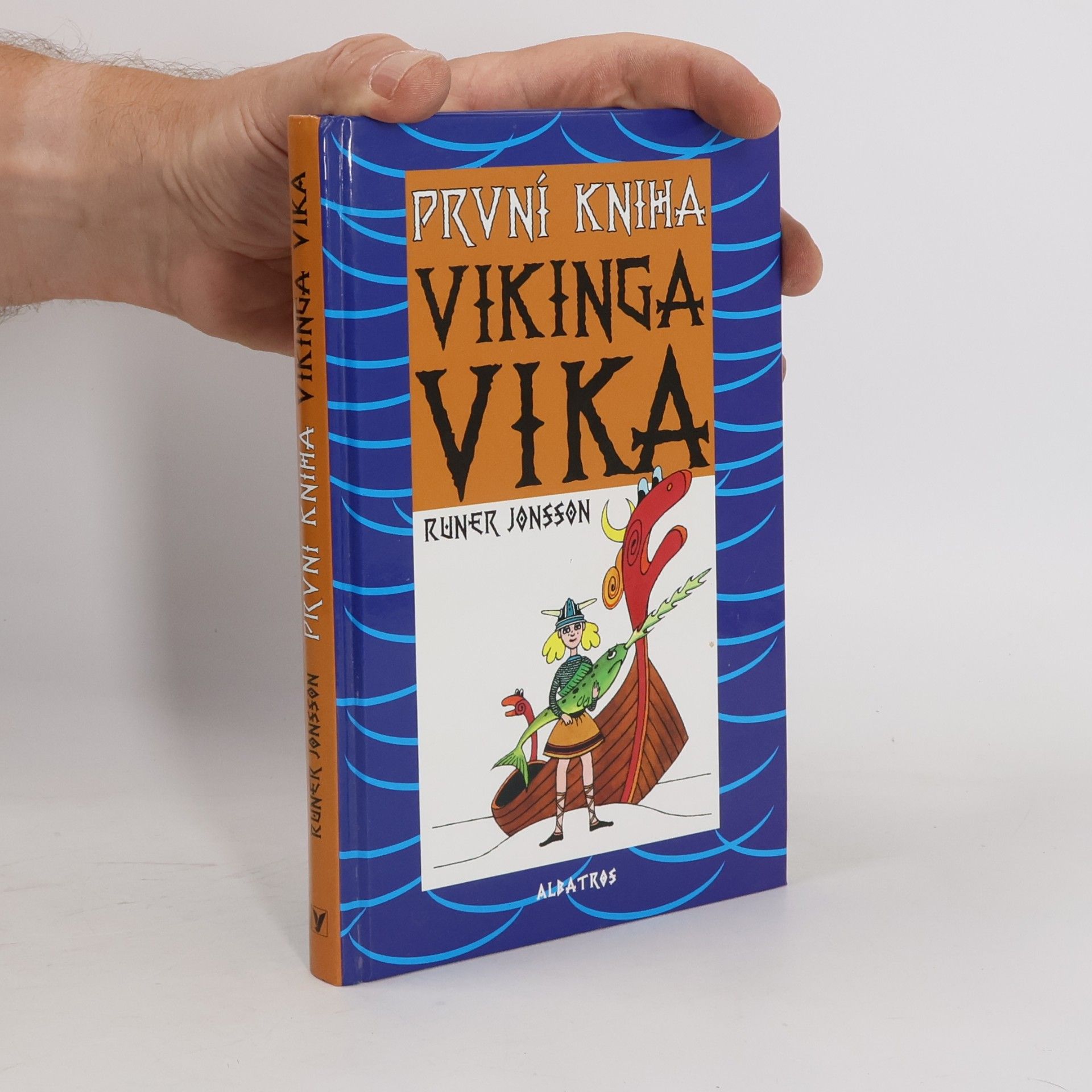 Runer Jonsson První kniha Vikinga Vika