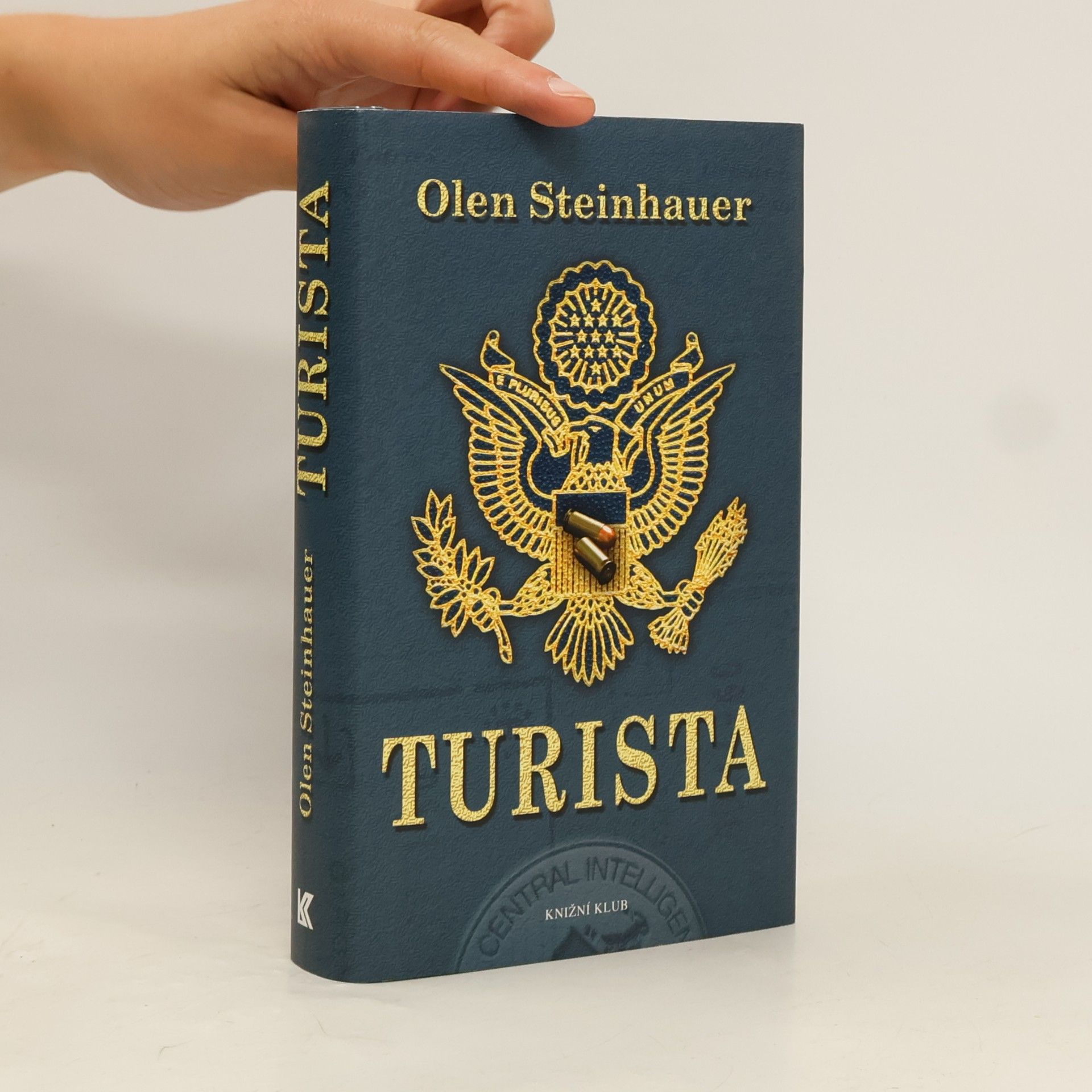 Olen Steinhauer Turista