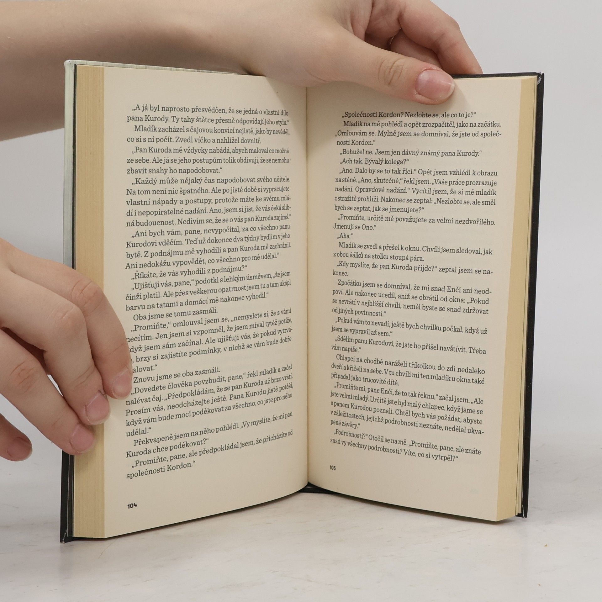 Kazuo Ishiguro Malíř pomíjivého světa