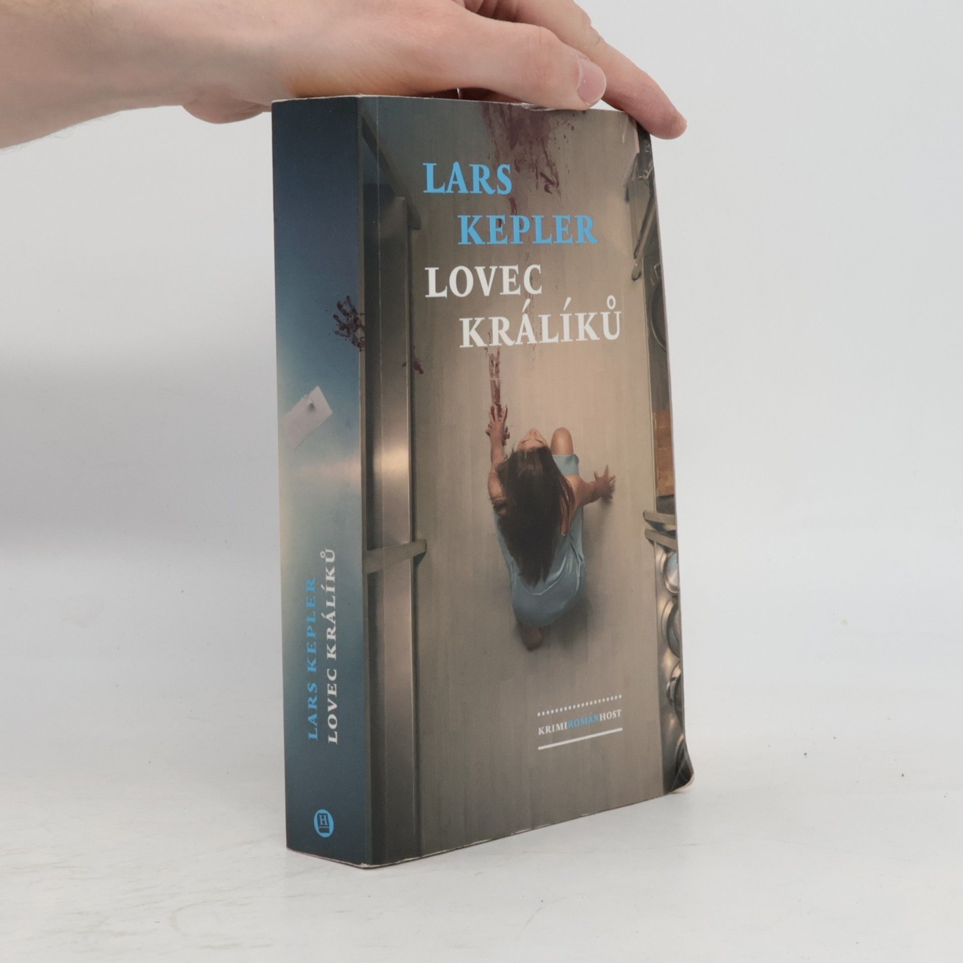 Lars Kepler Lovec králíků