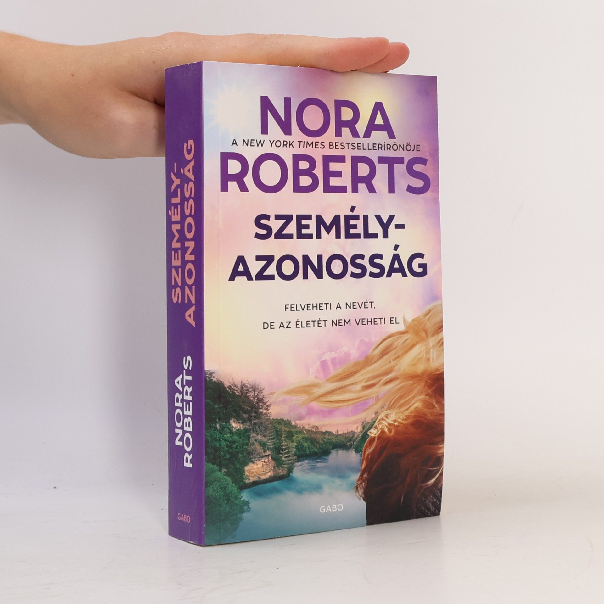 Gizella Tóth Személyazonosság