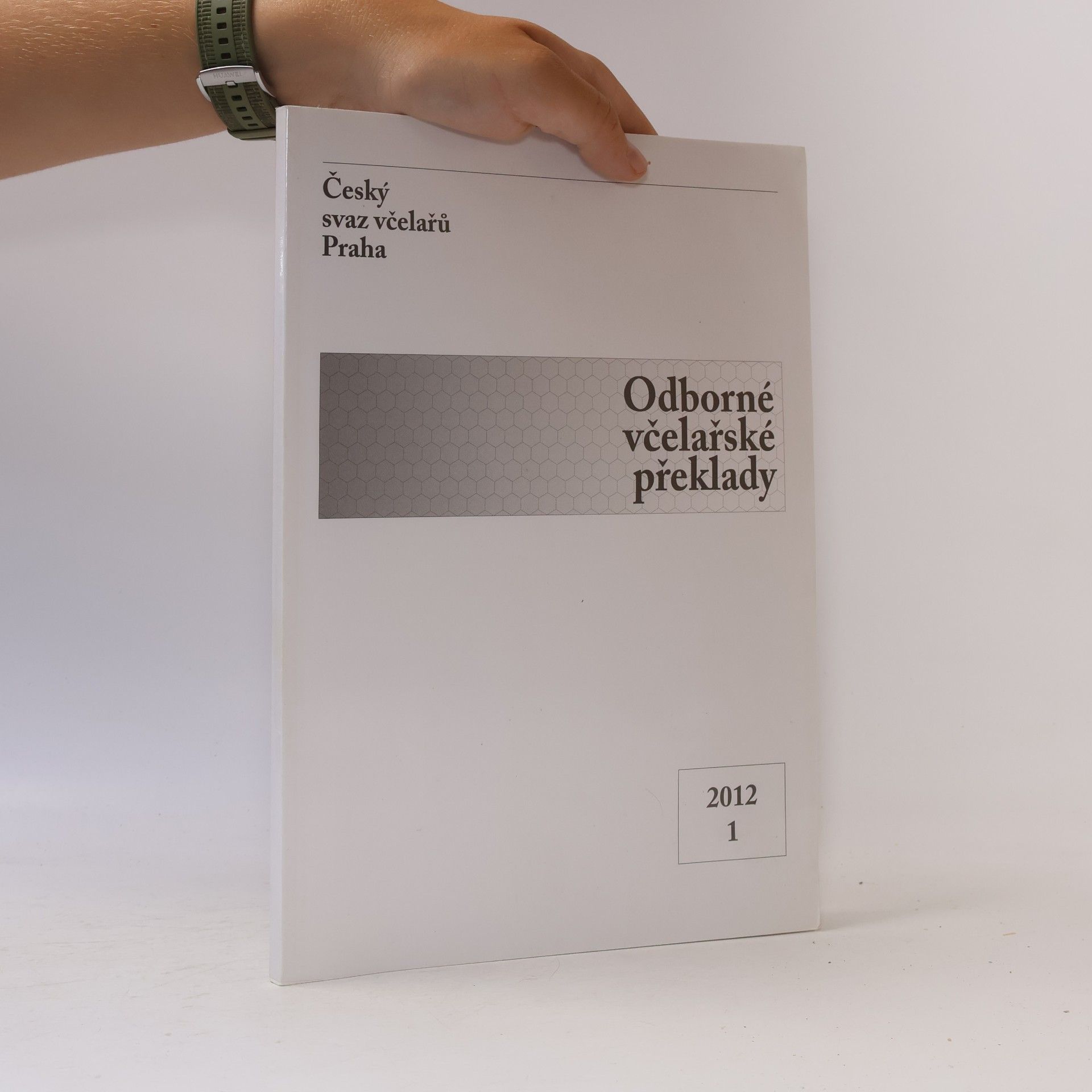 Kolektiv autorů Odborné včelařské překlady 1/2012