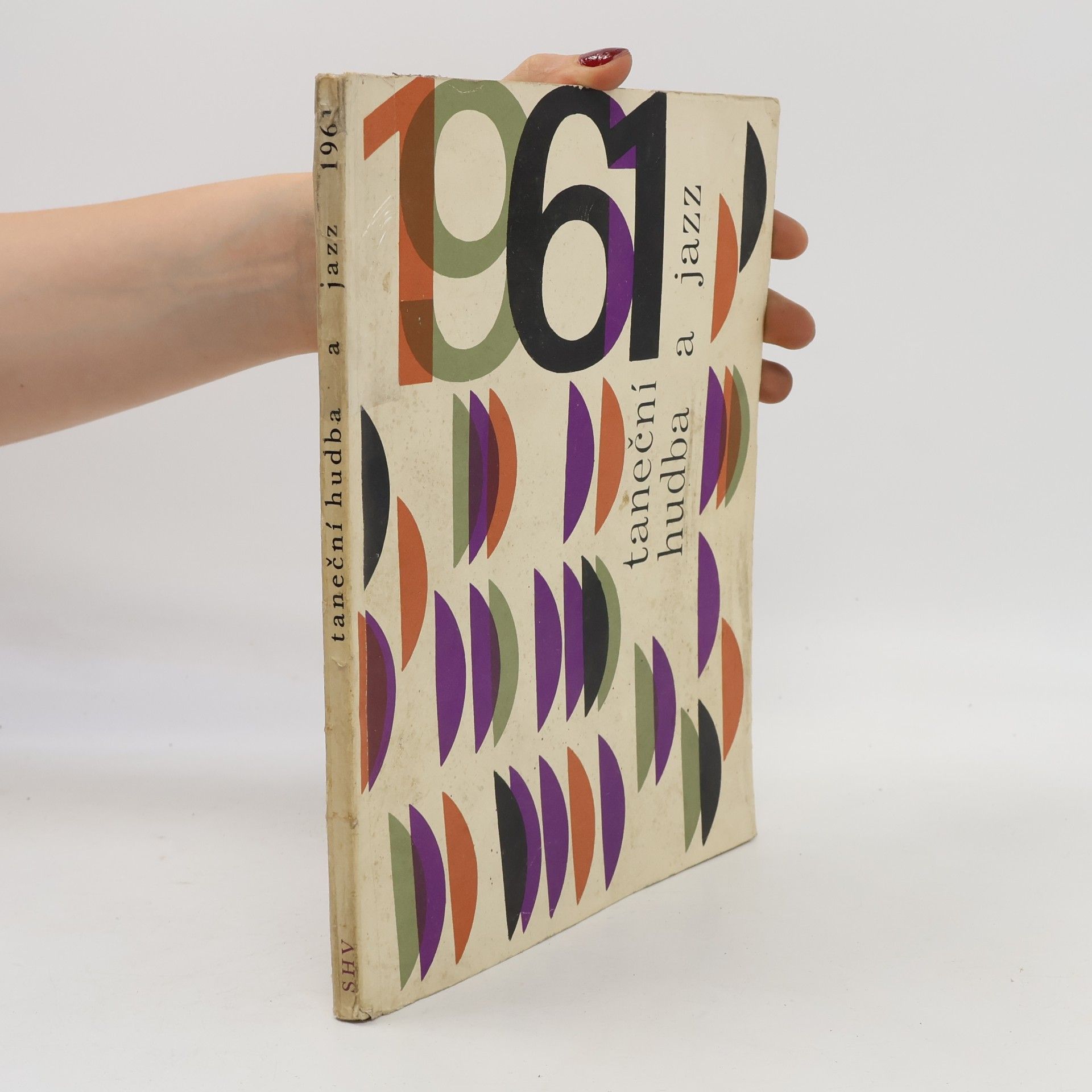 Autorenkollektiv Taneční hudba a jazz, 1961: Sborník statí a příspěvků k otázkám jazzu a moderní taneční hudby