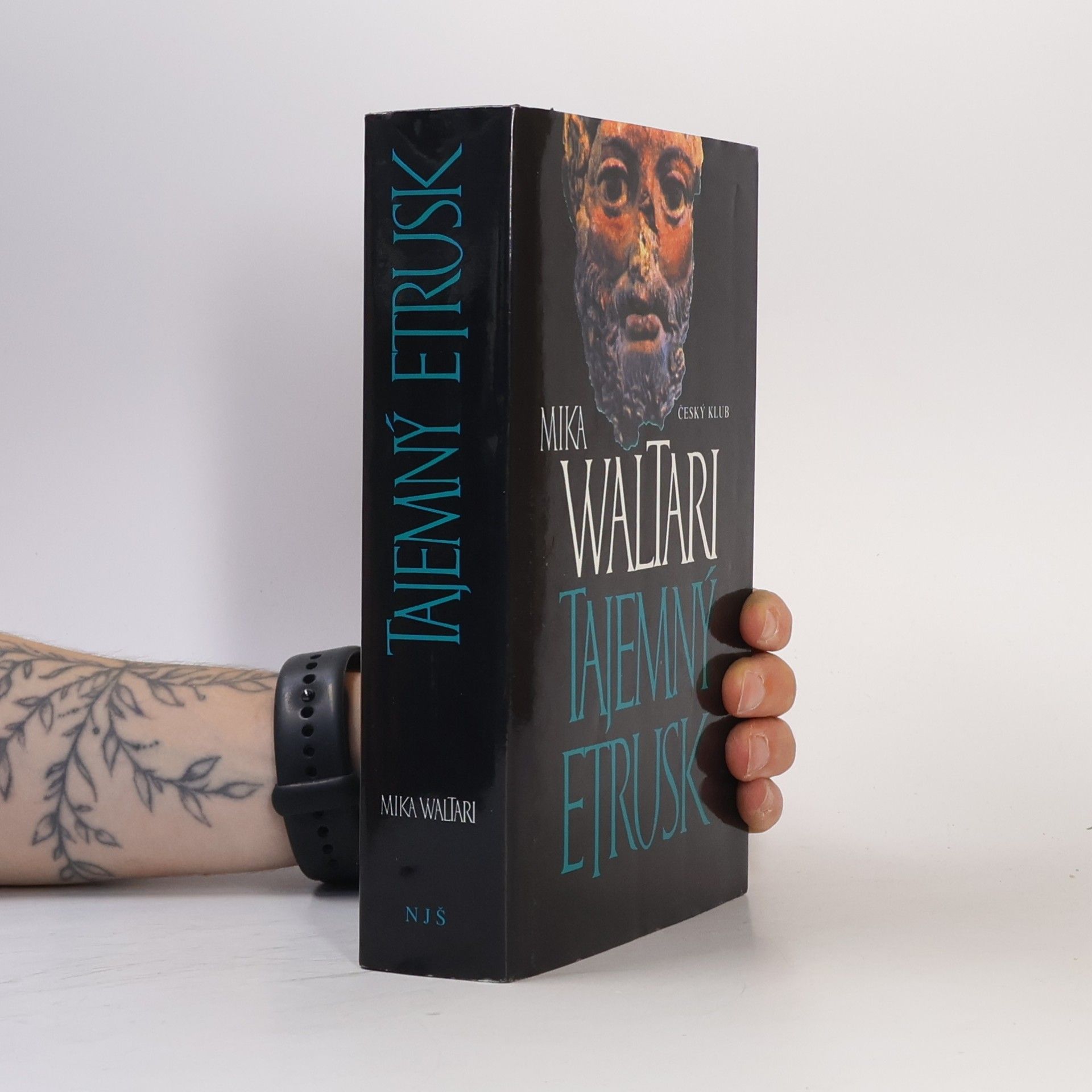 Mika Waltari Tajemný Etrusk