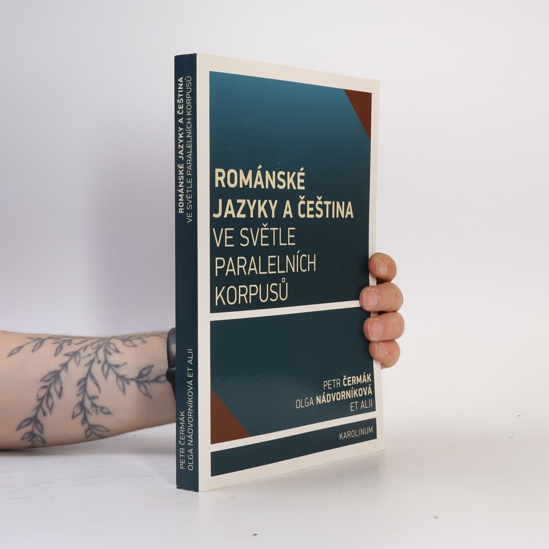 Petr Čermák Románské jazyky a čeština ve světle paralelních korpusů