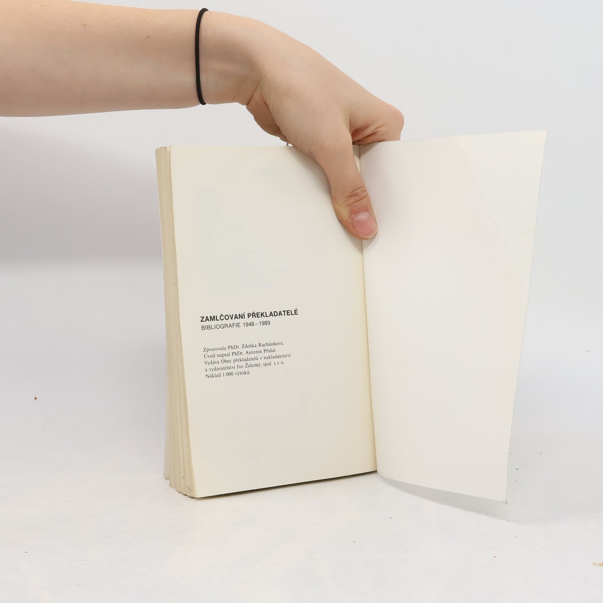 Antonín Přidal Zamlčovaní překladatelé. Bibliografie 1948-1989