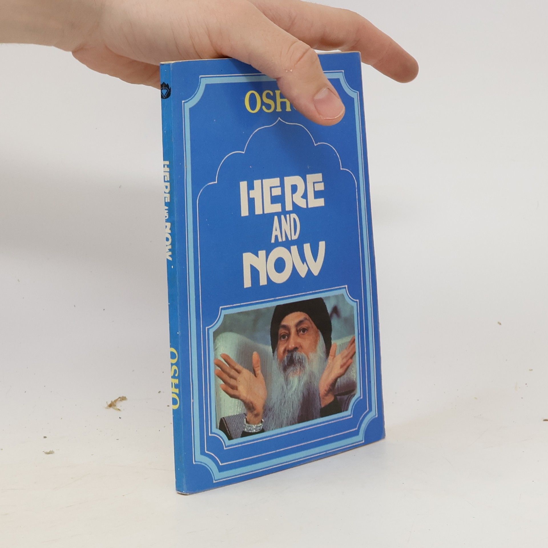 Ošó Here and Now