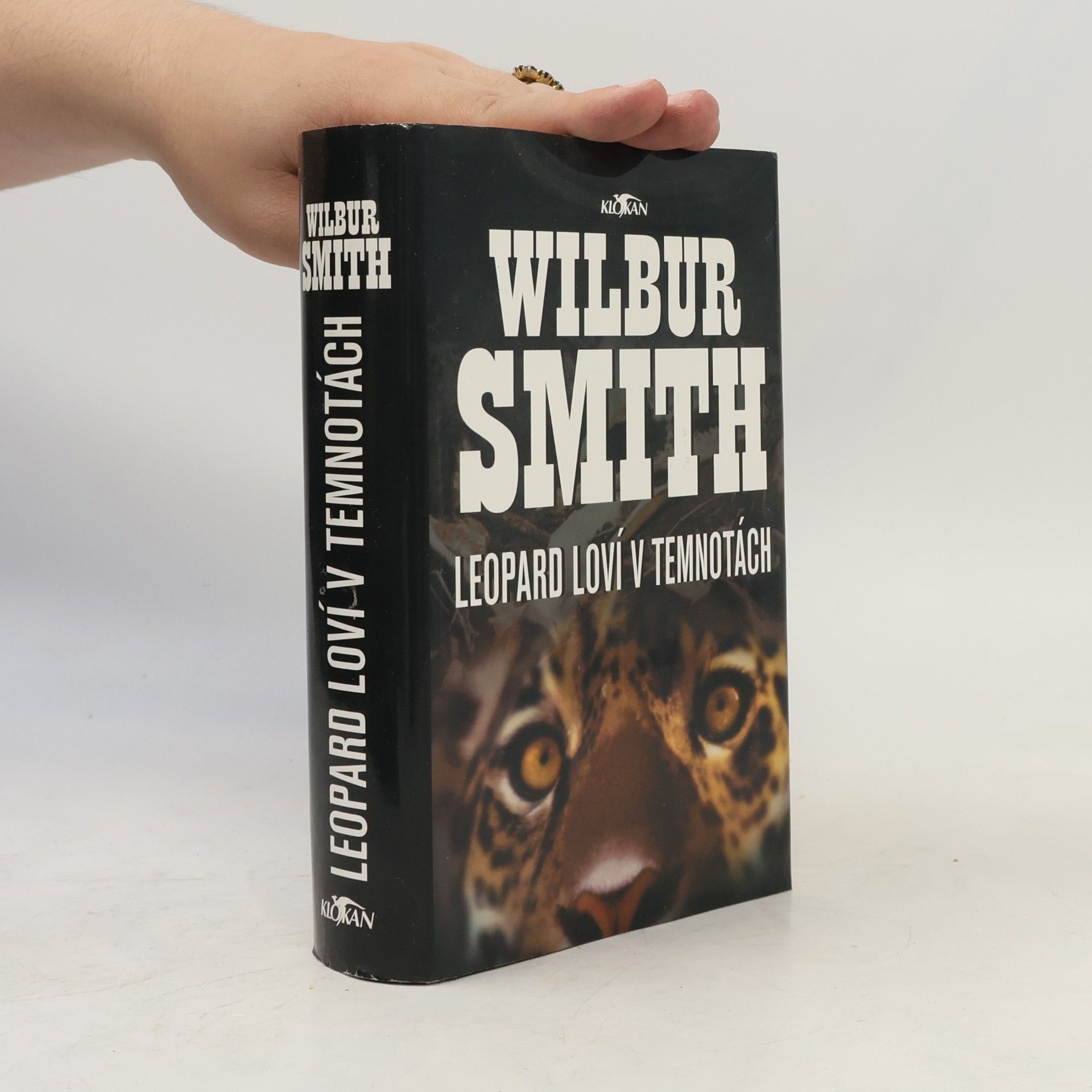 Wilbur Smith Leopard loví v temnotách