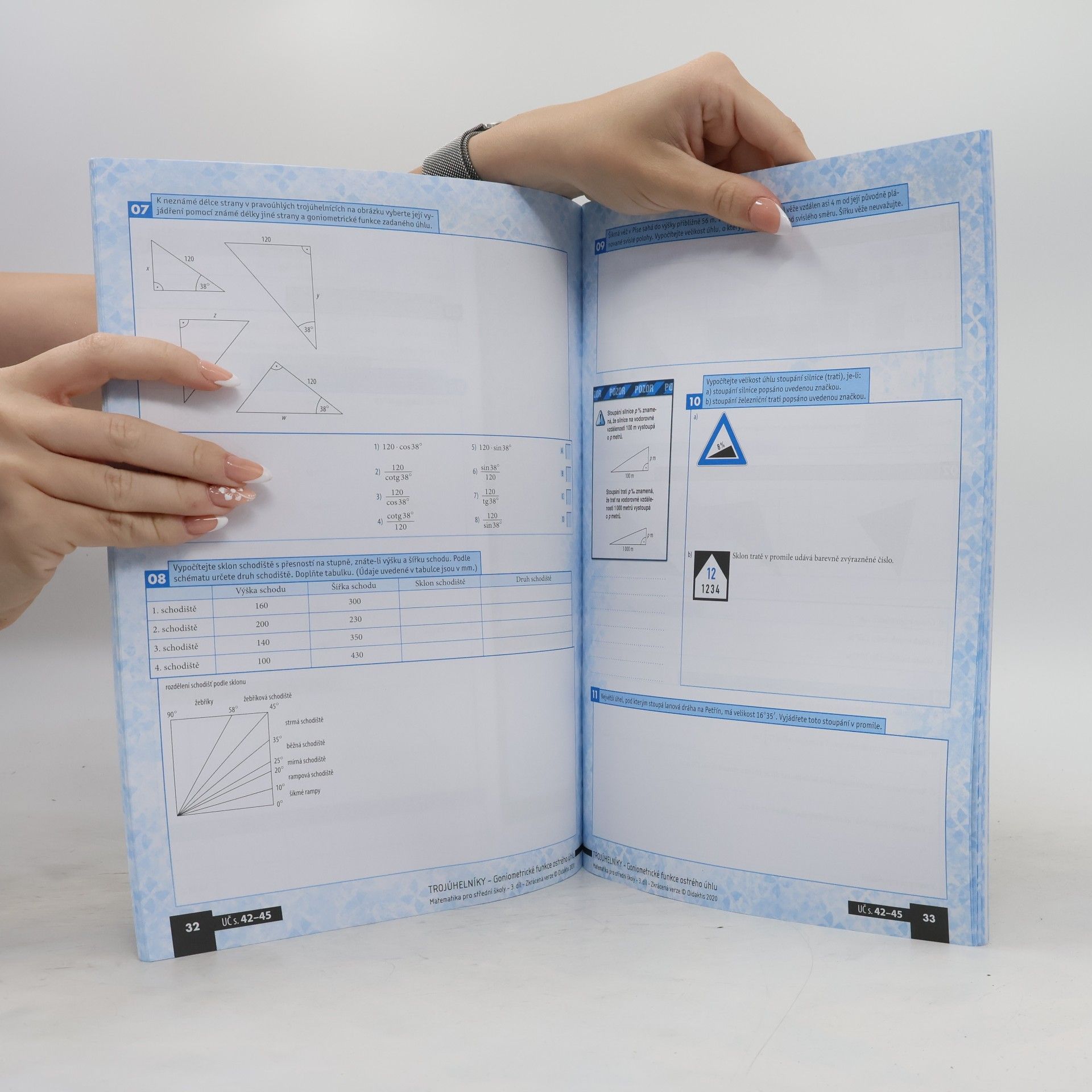 AA.VV. Matematika pro střední školy - 3. díl zkrácená verze. Planimetrie - pracovní sešit