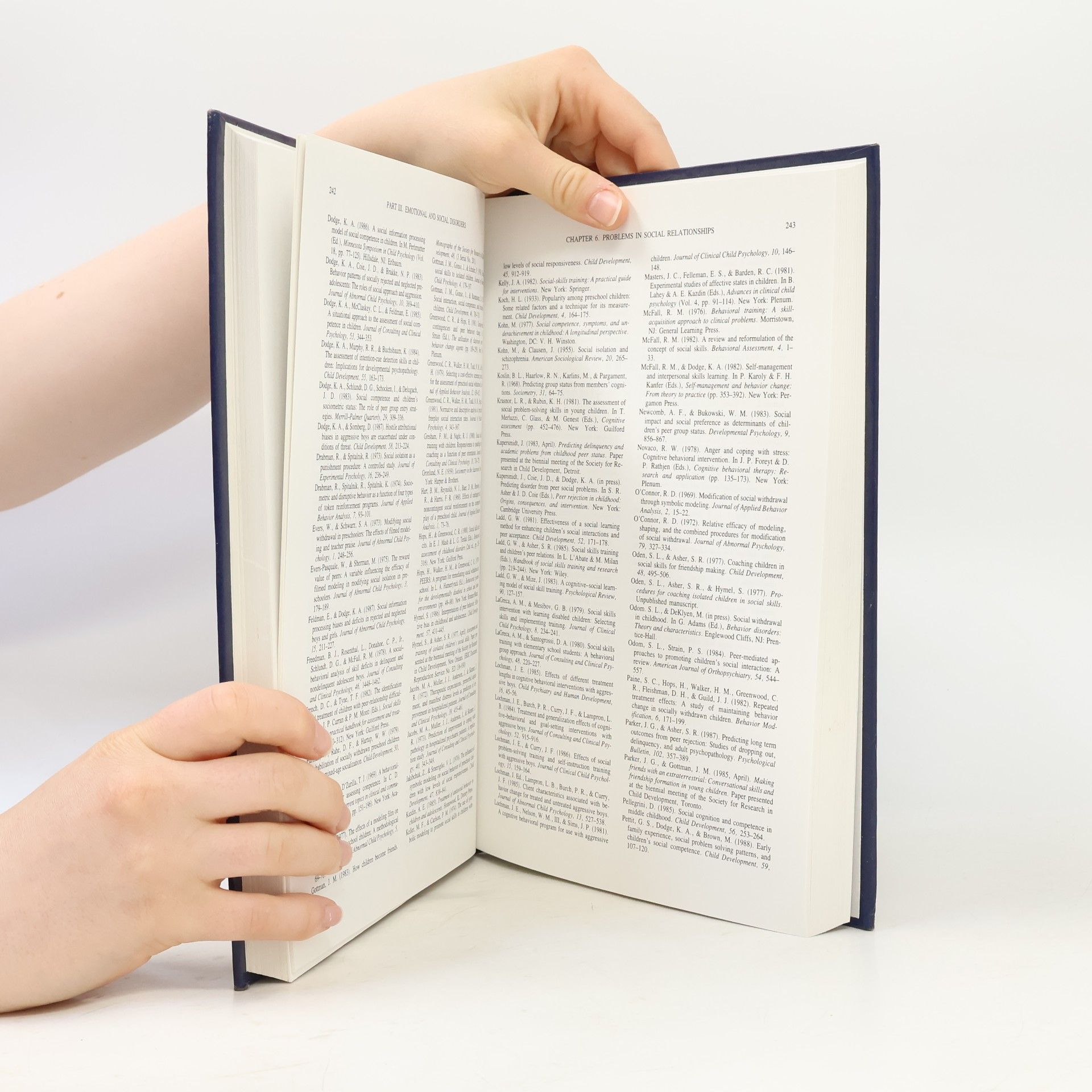 Eric J. Mash Treatment of Childhood Disorders - First Edition