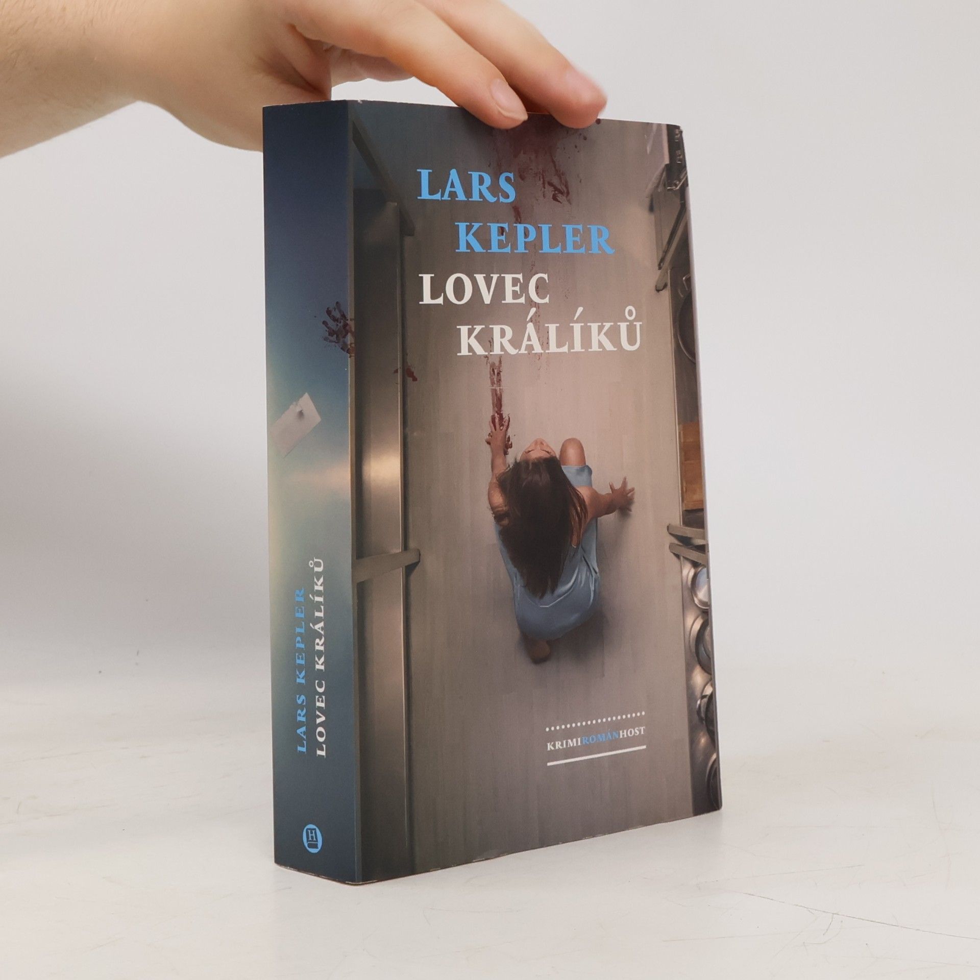 Lars Kepler Lovec králíků