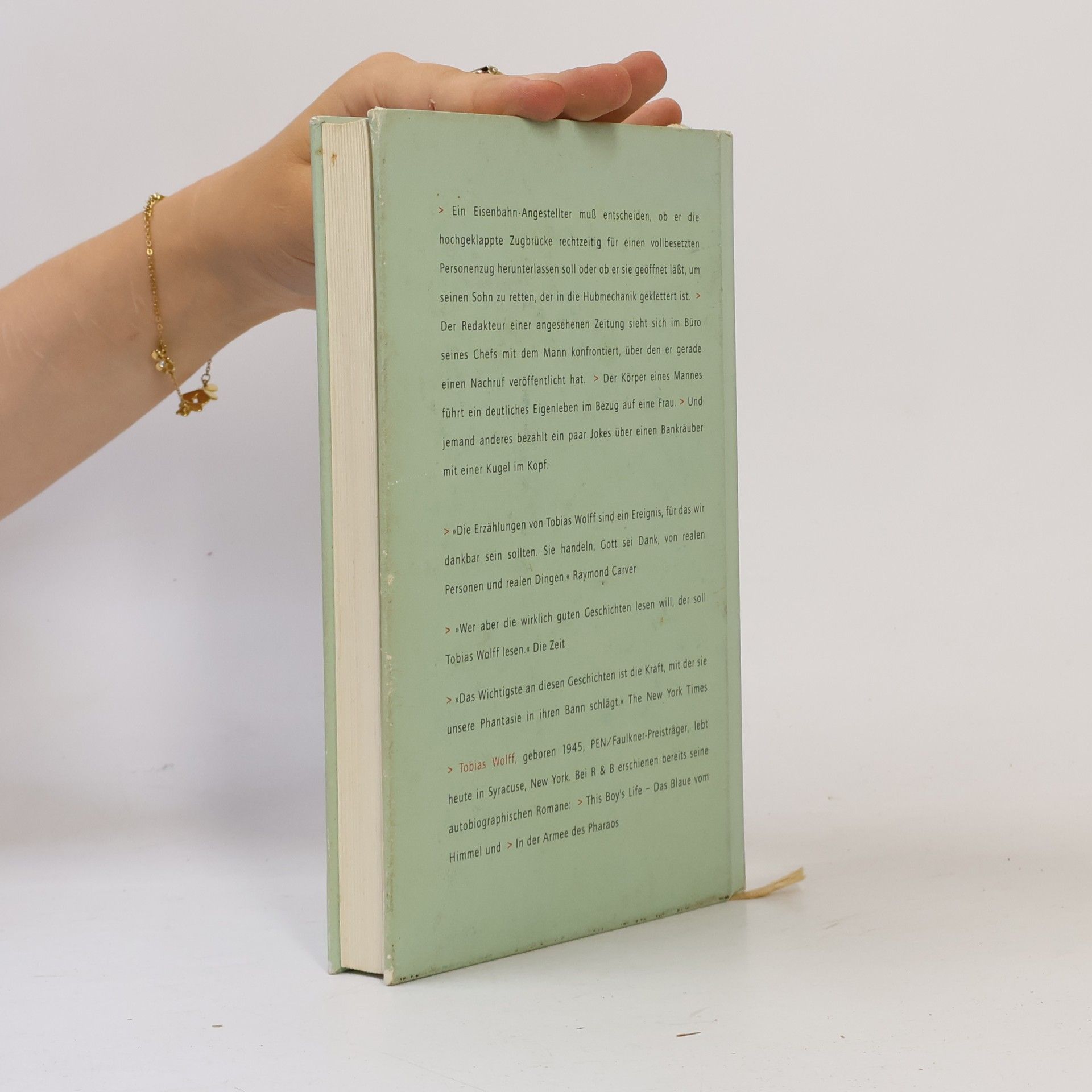 Jean Rhys Lächeln bitte!