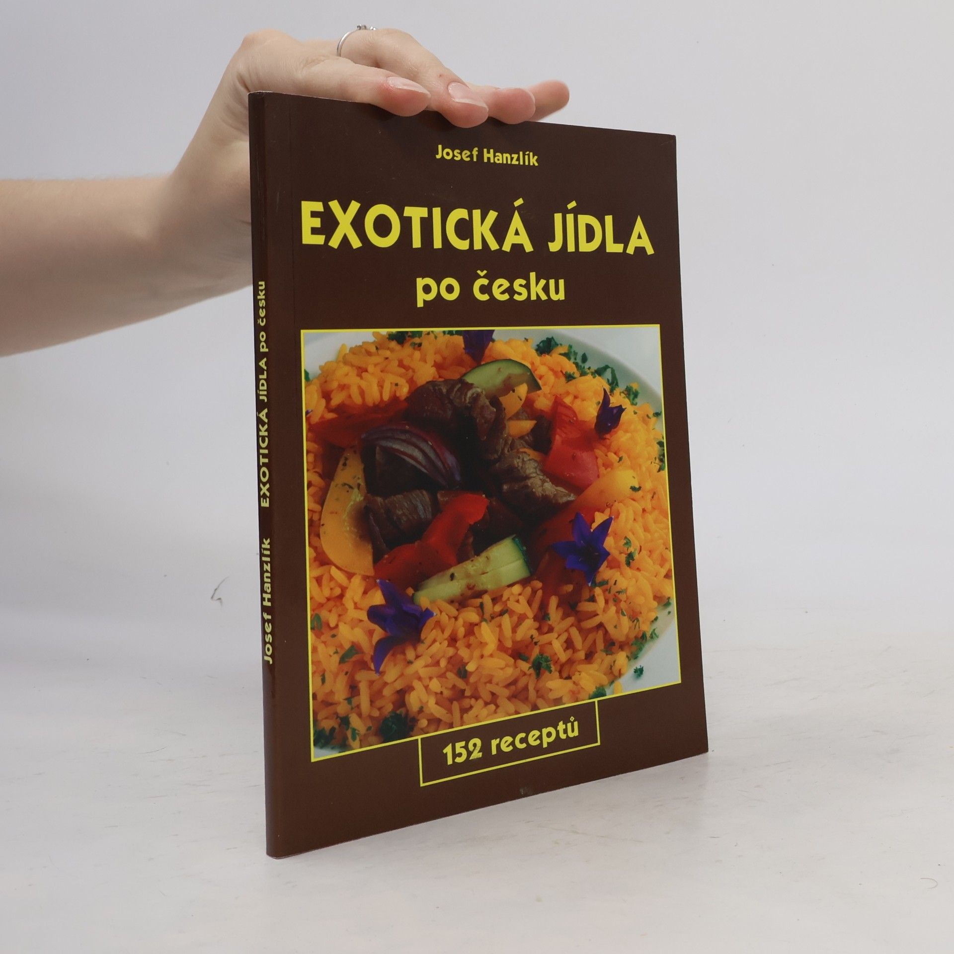 Josef Hanzlík Exotická jídla po česku