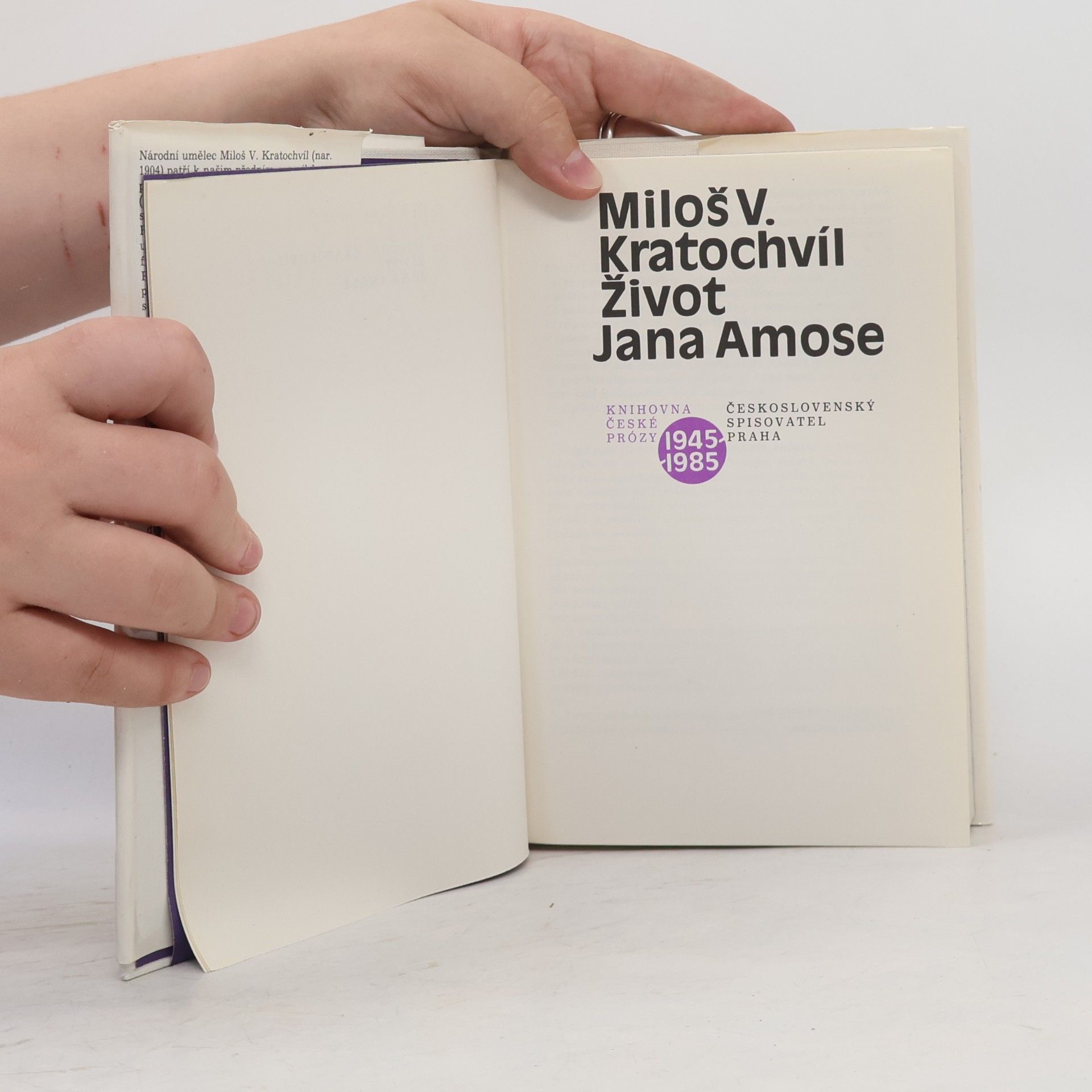Miloš Václav Kratochvíl Život Jana Amose