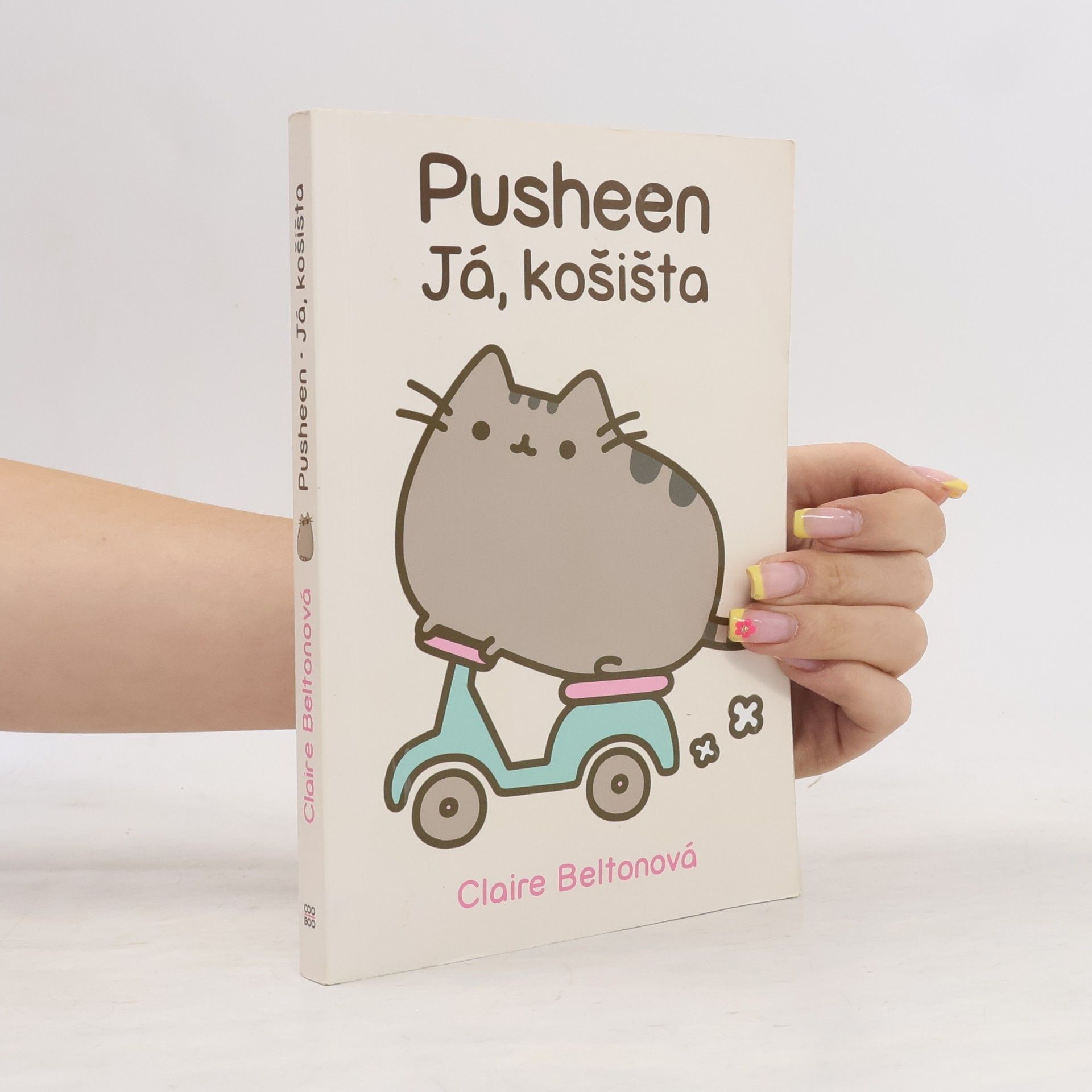 Claire Belton Pusheen : já, košišta