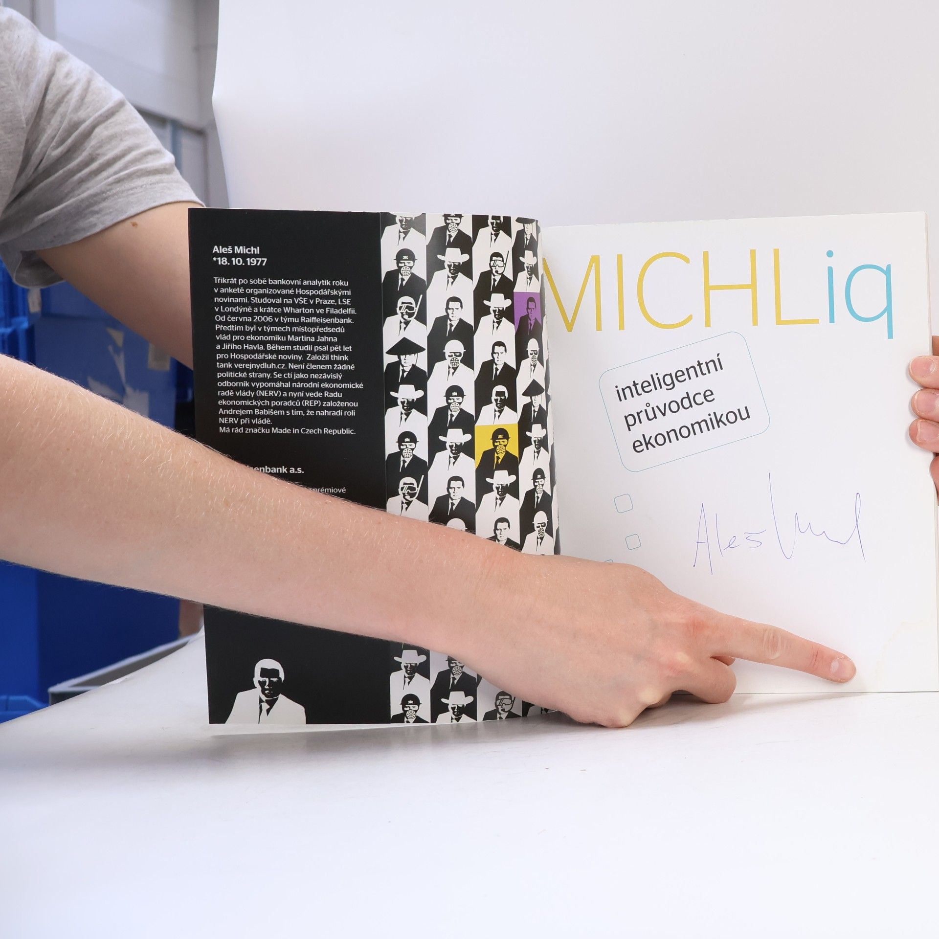 Aleš Michl MICHLiq. Inteligentní průvodce ekonomikou