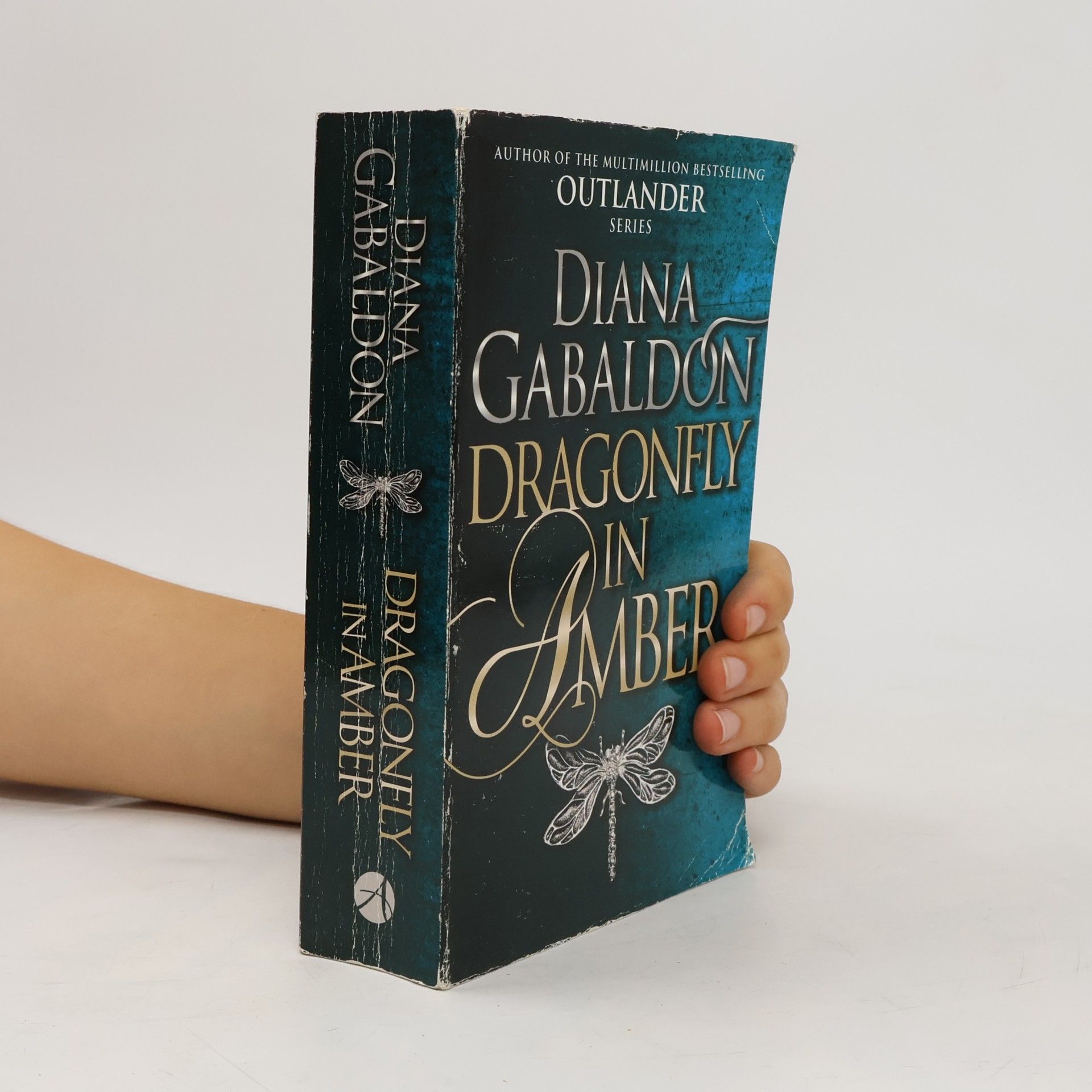 Diana Gabaldon Dragonfly in amber