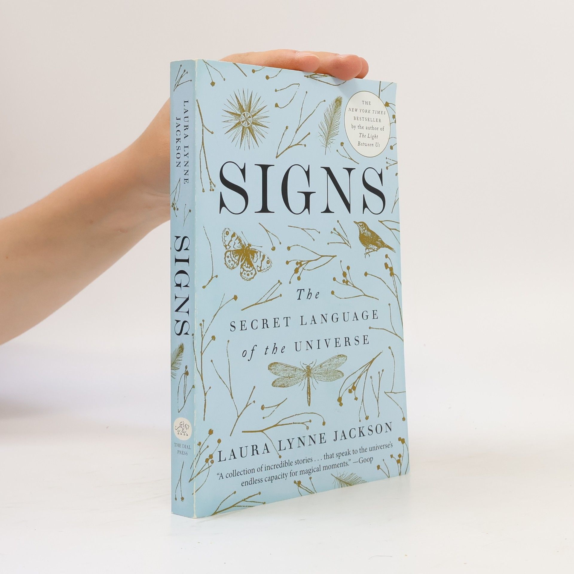 Laura Lynne Jackson Signs