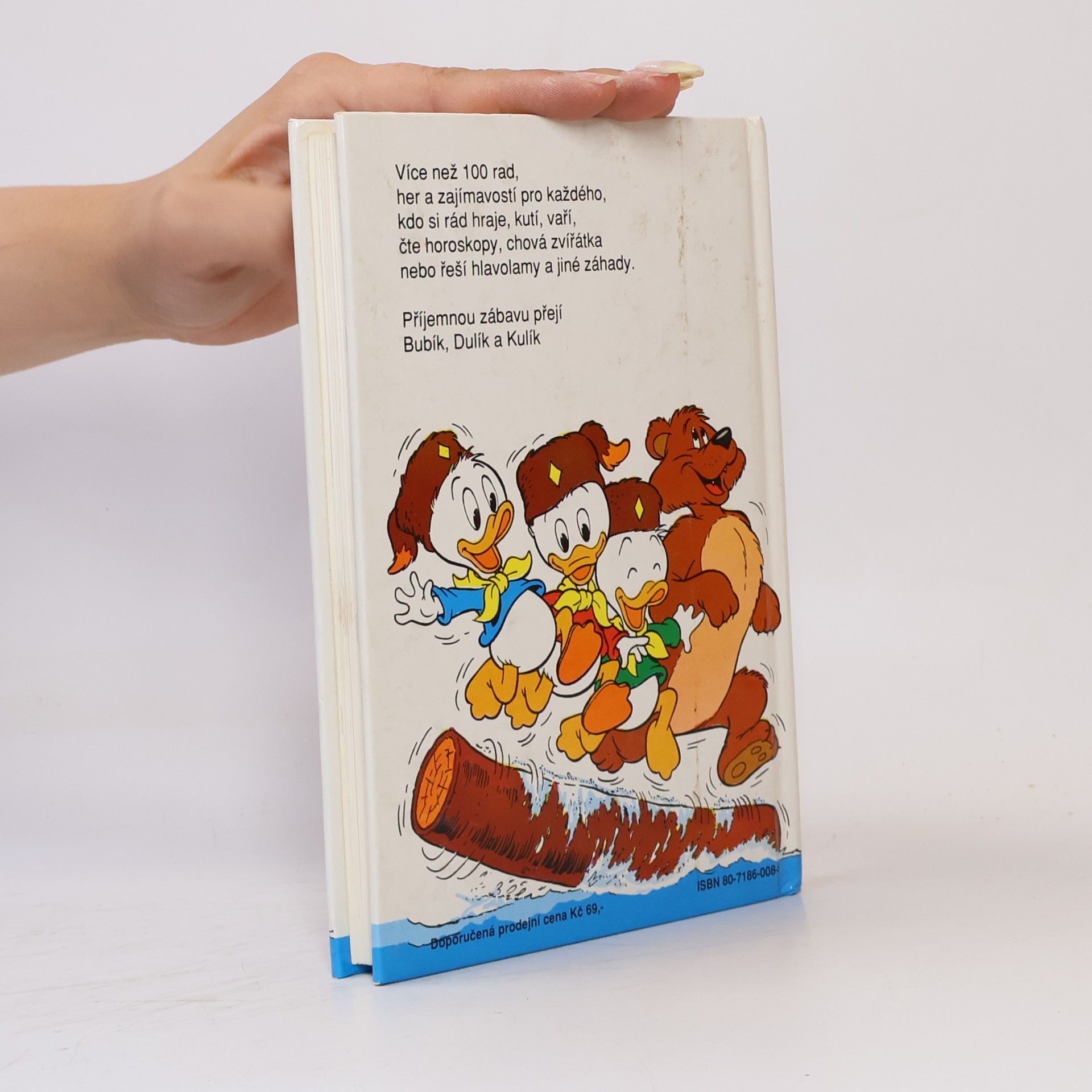 Walt Disney 1. příručka mladých svišťů. Tajná kniha na hraní doma i venku