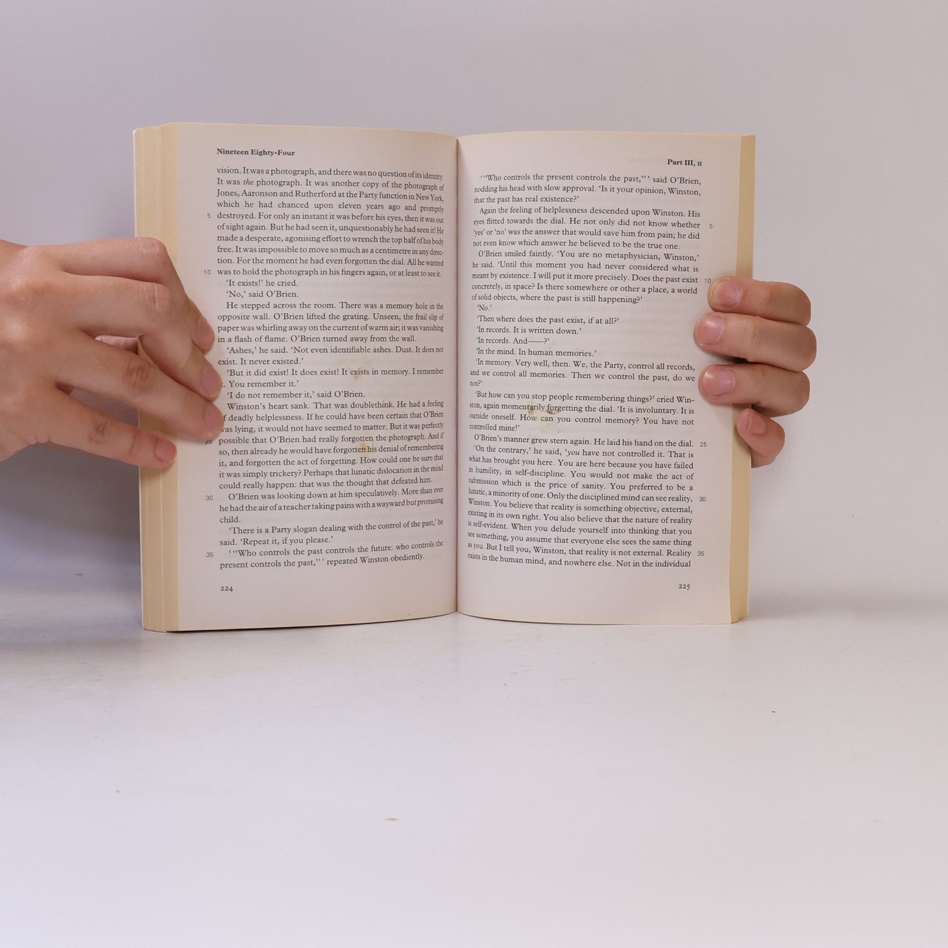 George Orwell Nineteen Eighty-Four