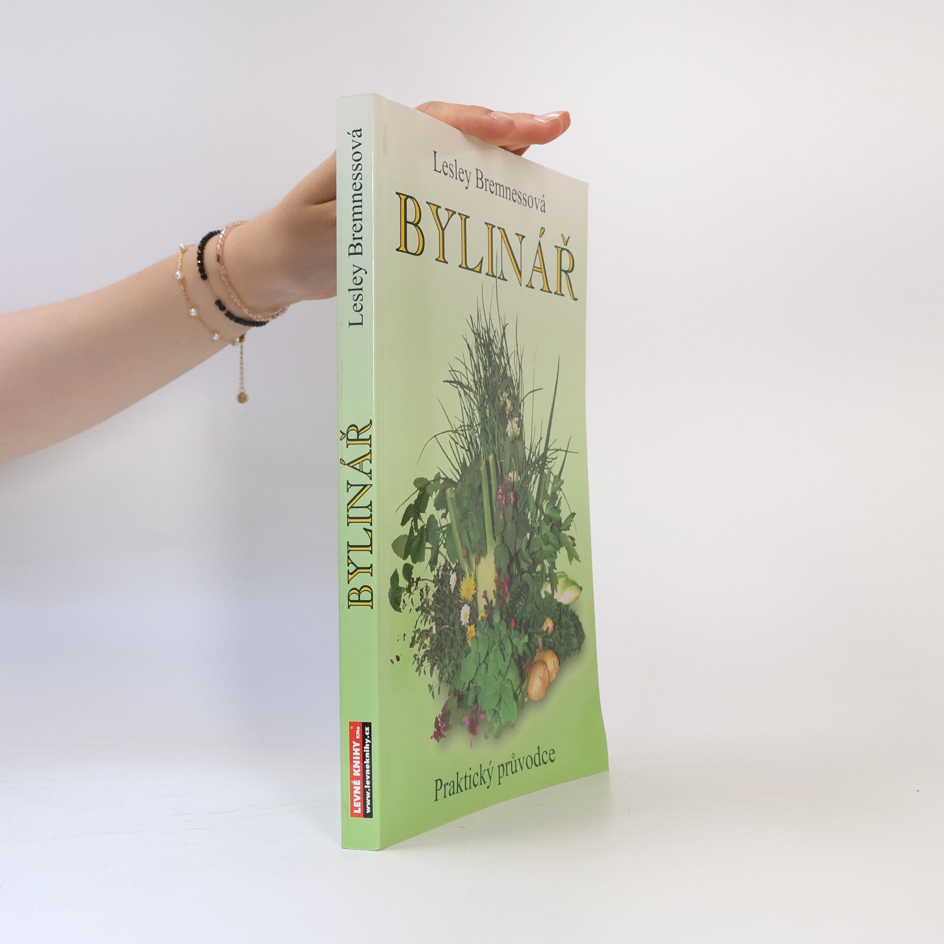 Lesley Bremness Bylinář