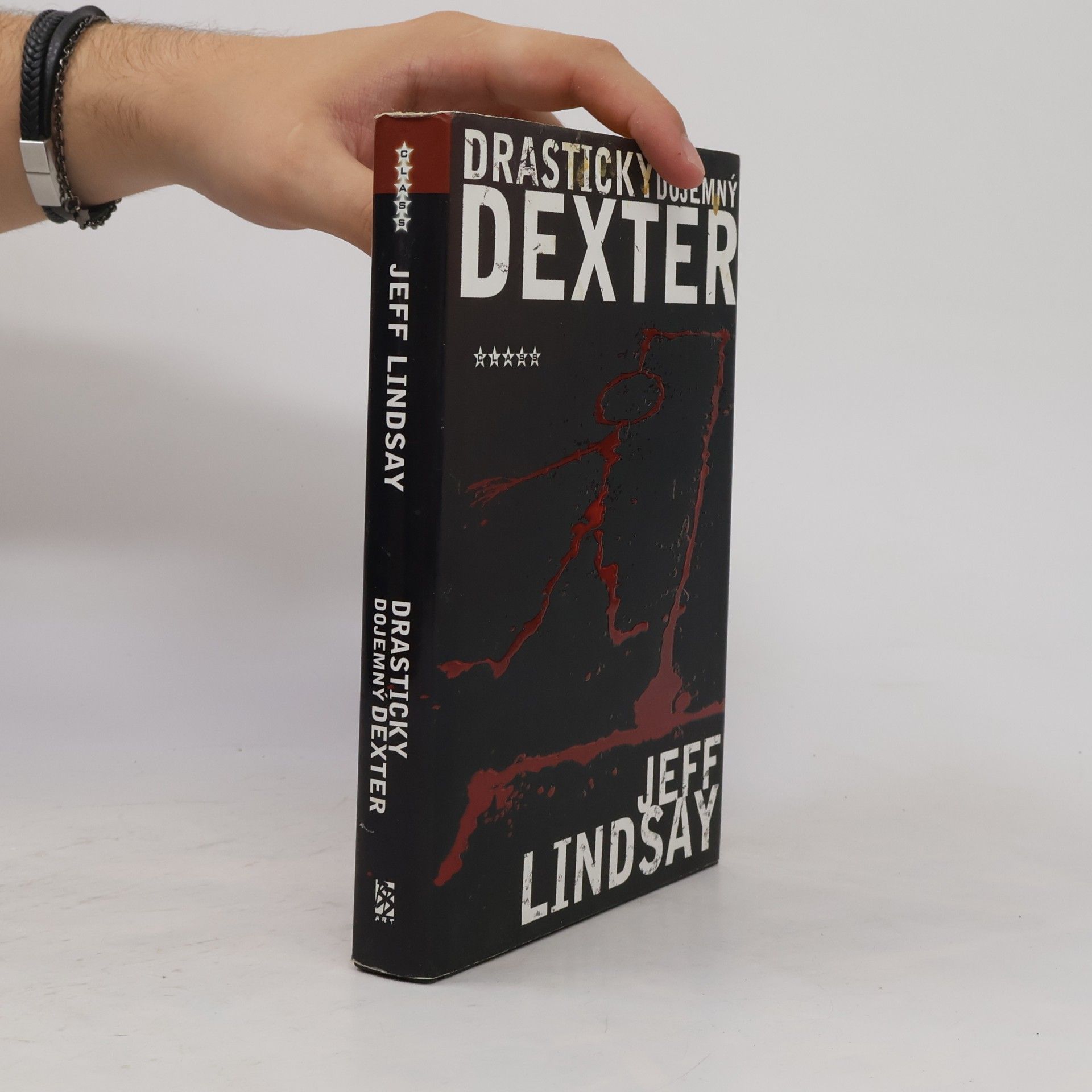 Jeff Lindsay Drasticky dojemný Dexter