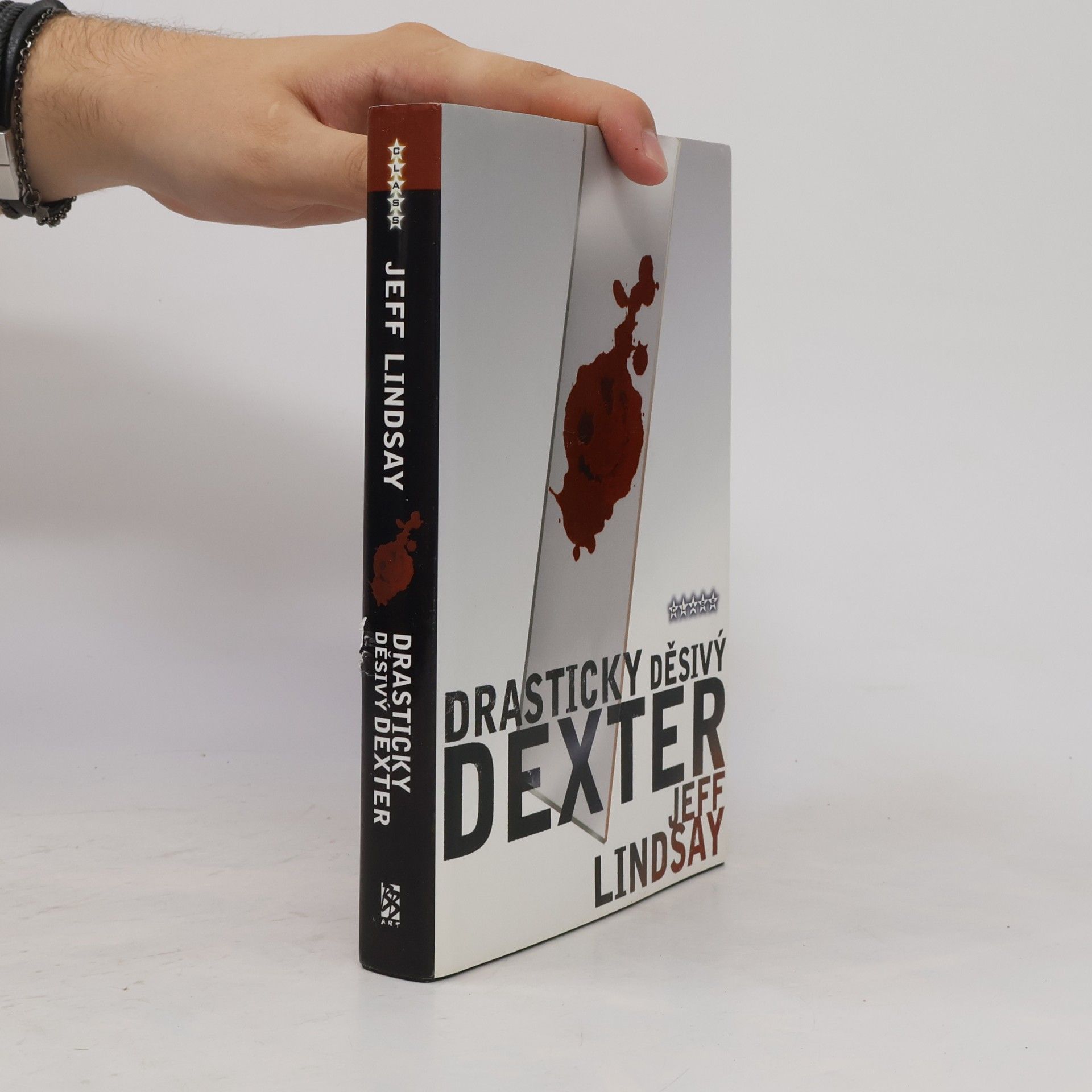 Jeff Lindsay Drasticky děsivý Dexter