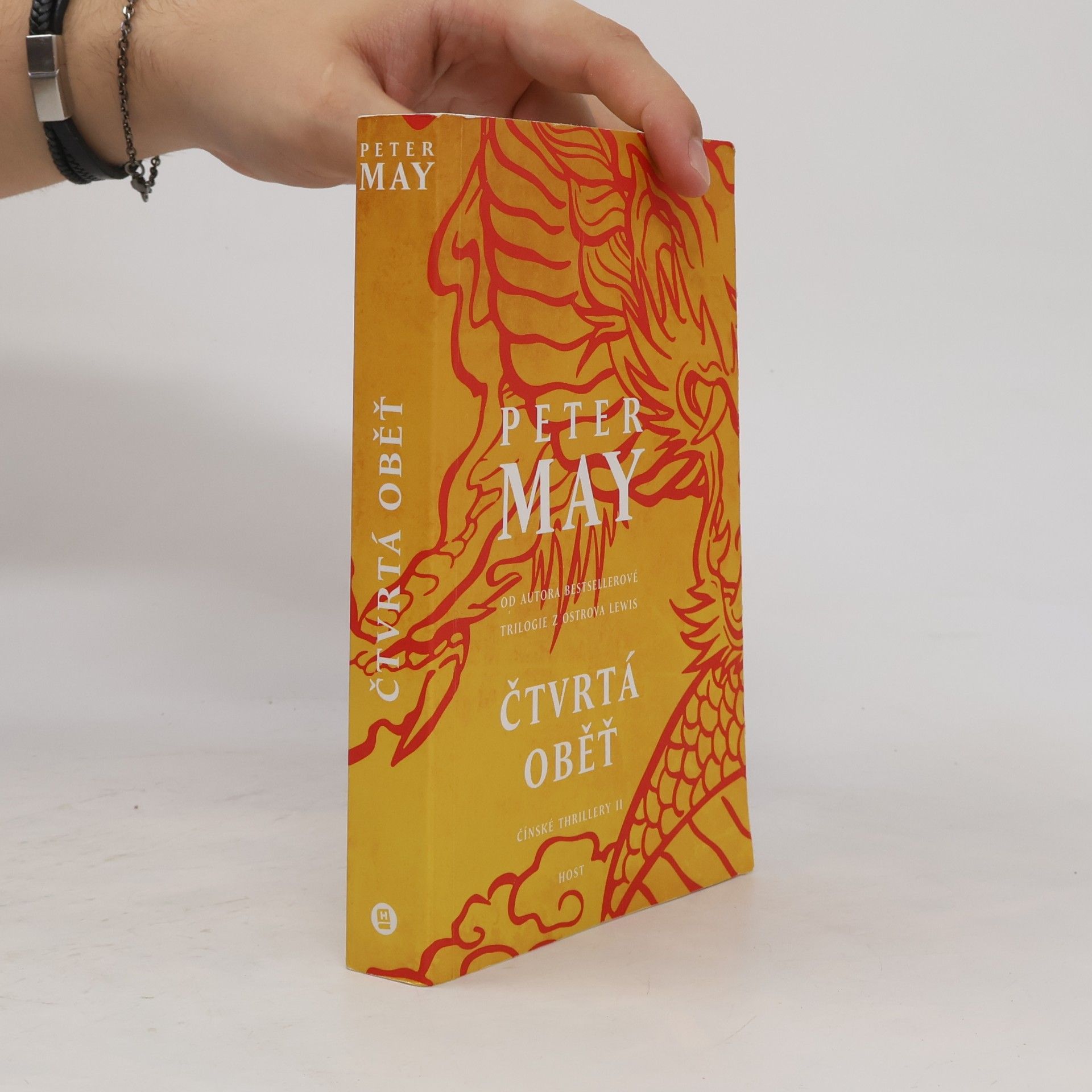 Peter May Čtvrtá oběť