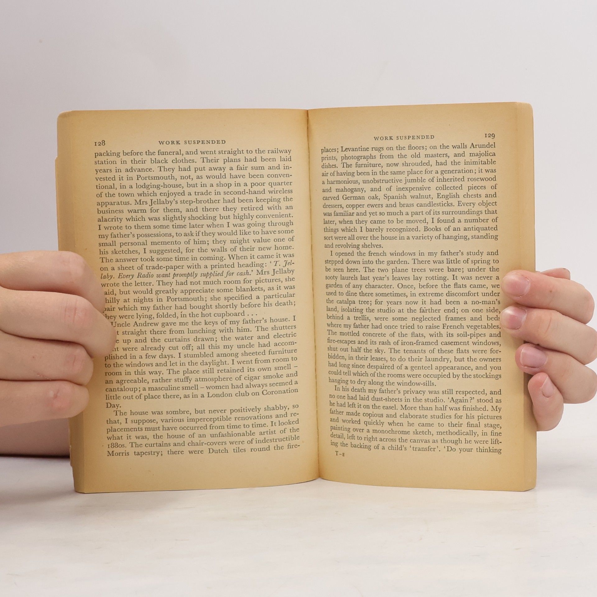 Evelyn Waugh Work Suspended and other stories including Basil Seal Rides Again