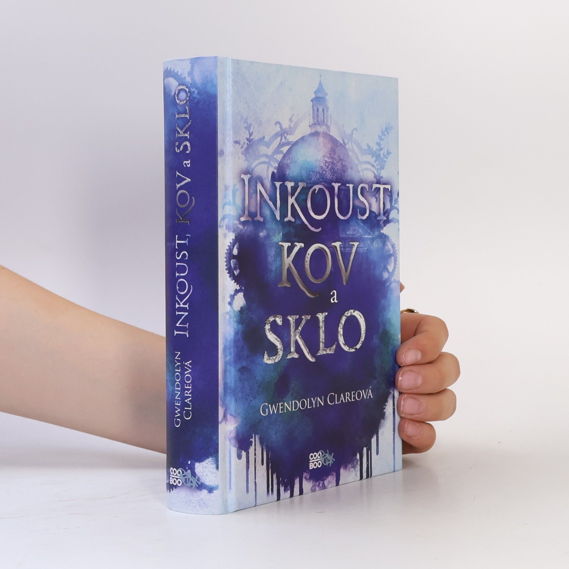Gwendolyn Clare Inkoust, kov a sklo