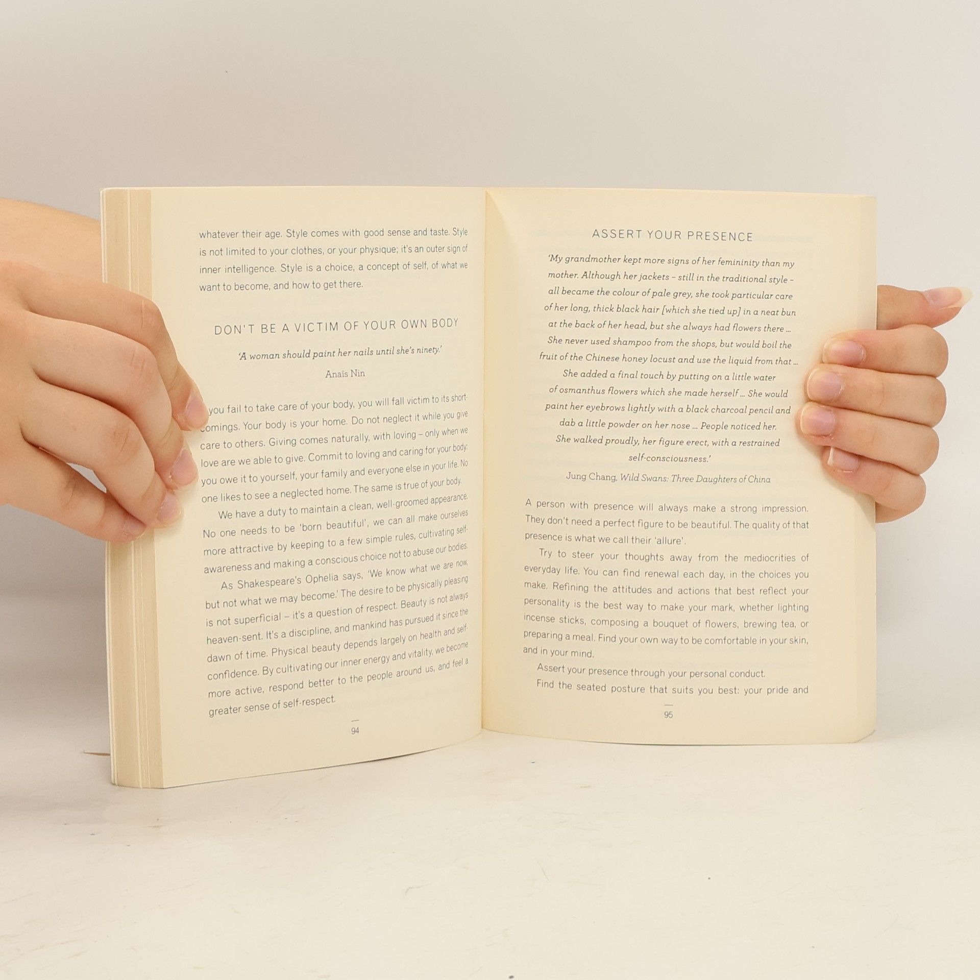 Dominique Loreau L'art de la simplicité : how to live more with less