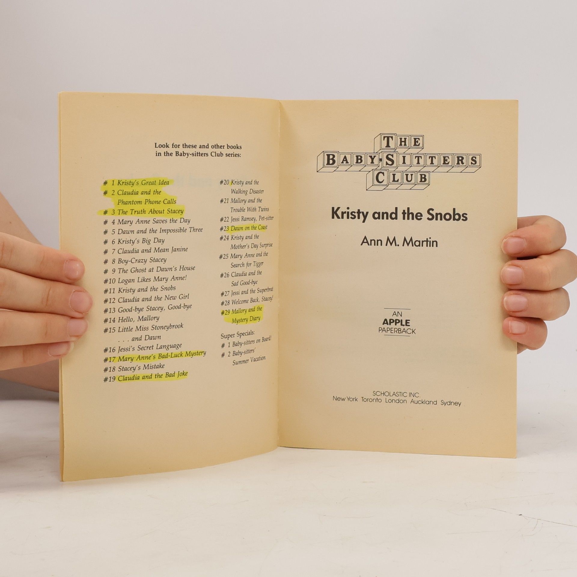 Ann M. Martin The Baby-Sitters Club - 11: Kristy and the Snobs