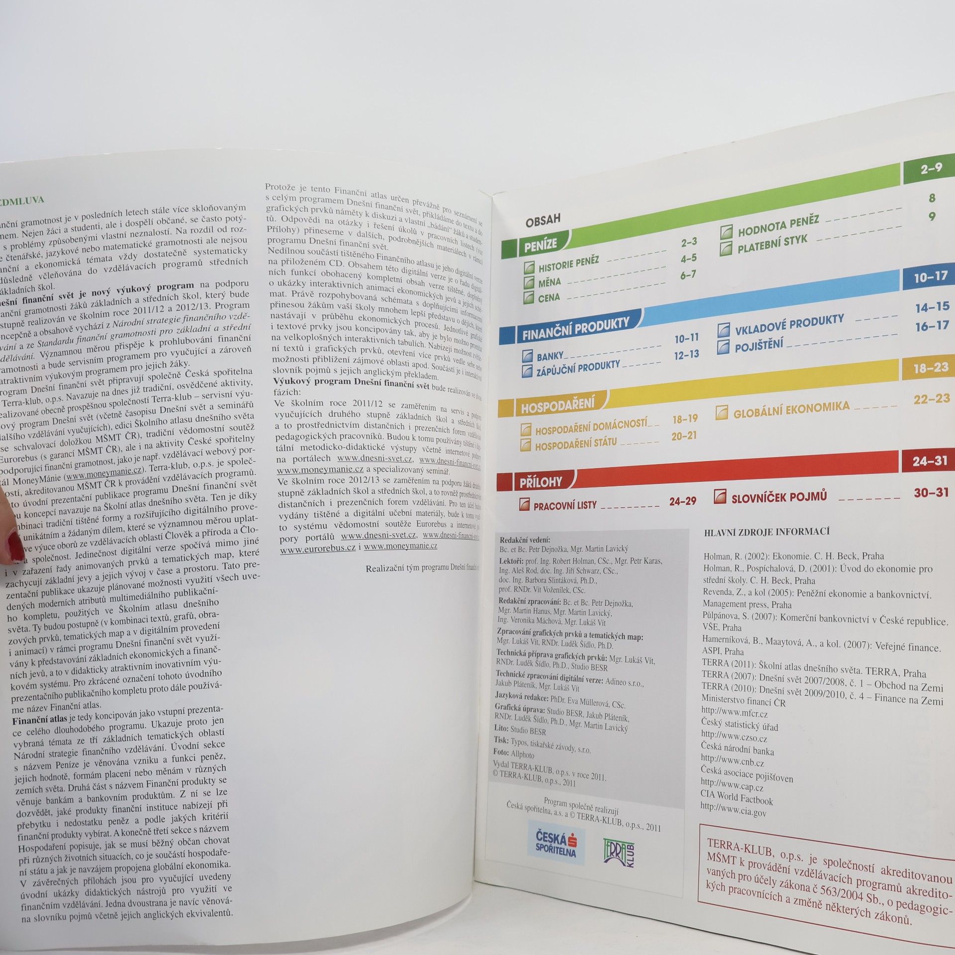 Kolektiv autorů Školní atlas: Dnešní finanční svět pro ZŠ