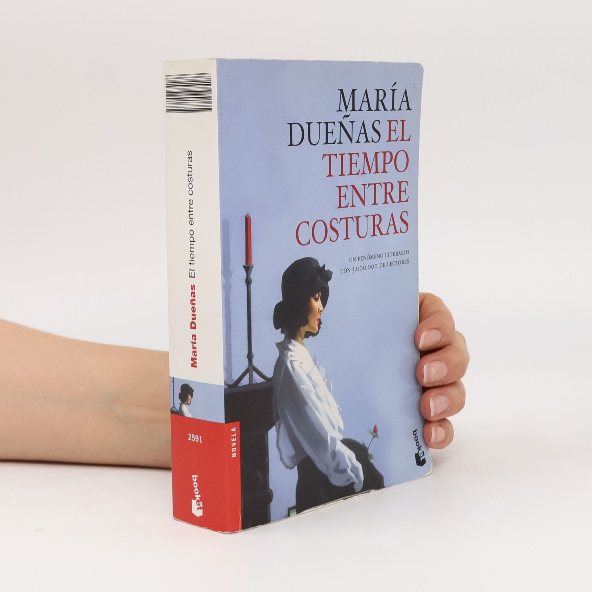 María Dueñas El tiempo entre costuras