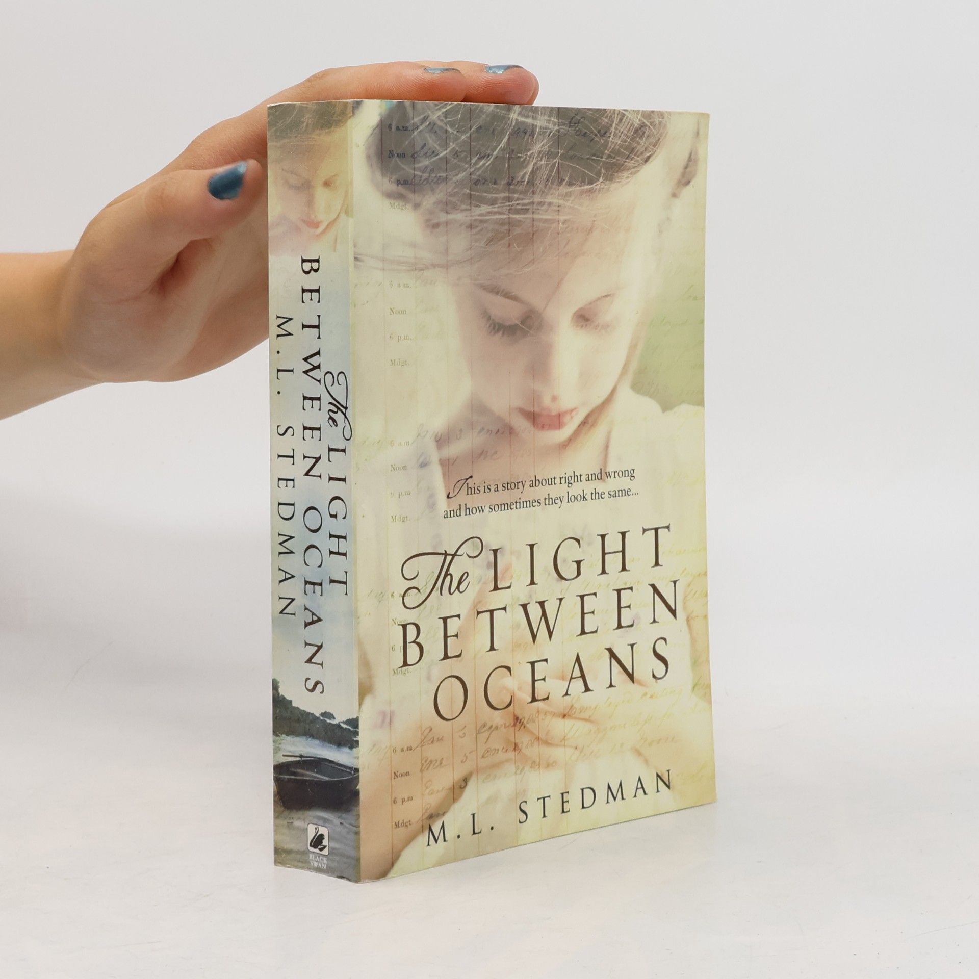 M. L. Stedman The Light Between Oceans