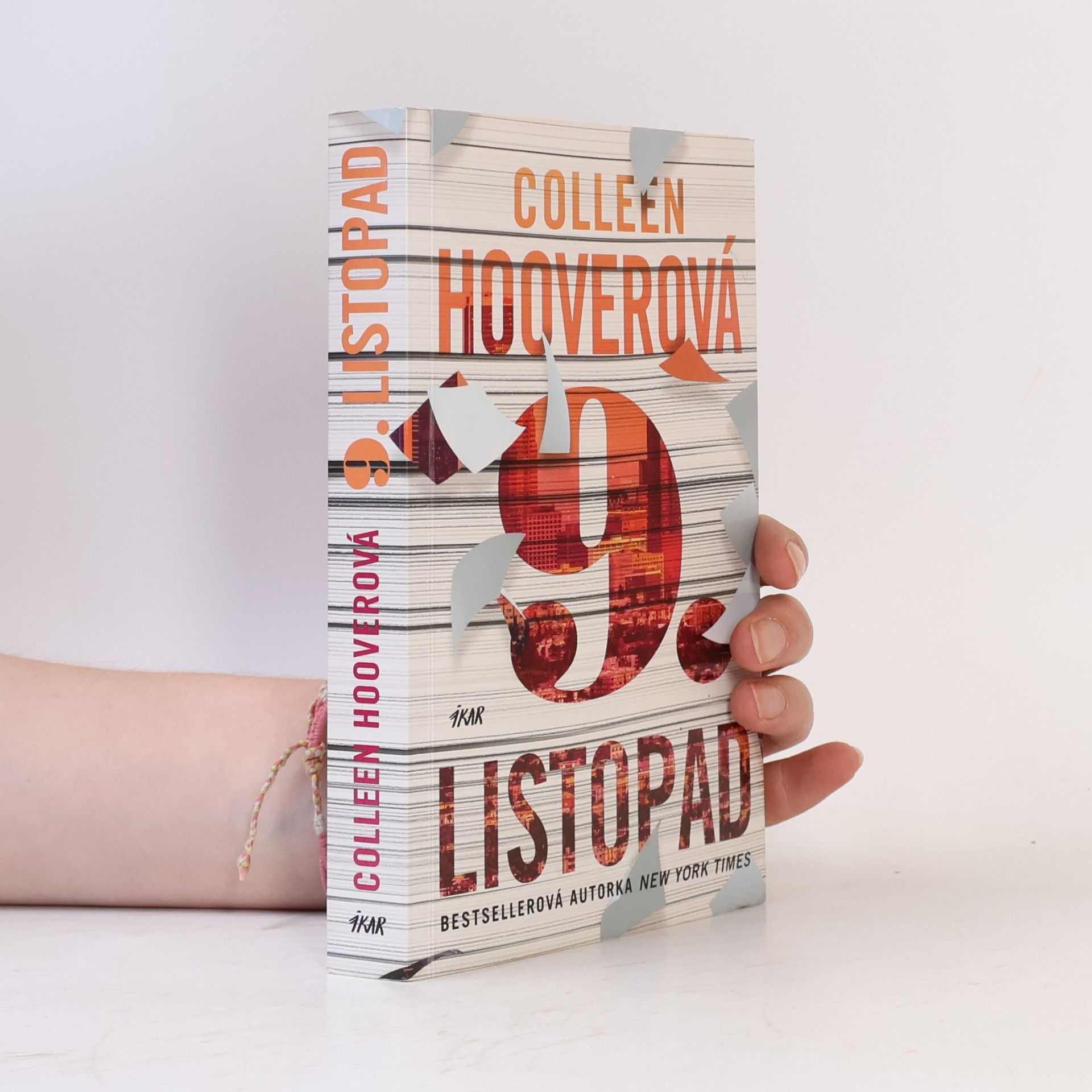 Colleen Hoover 9. listopad