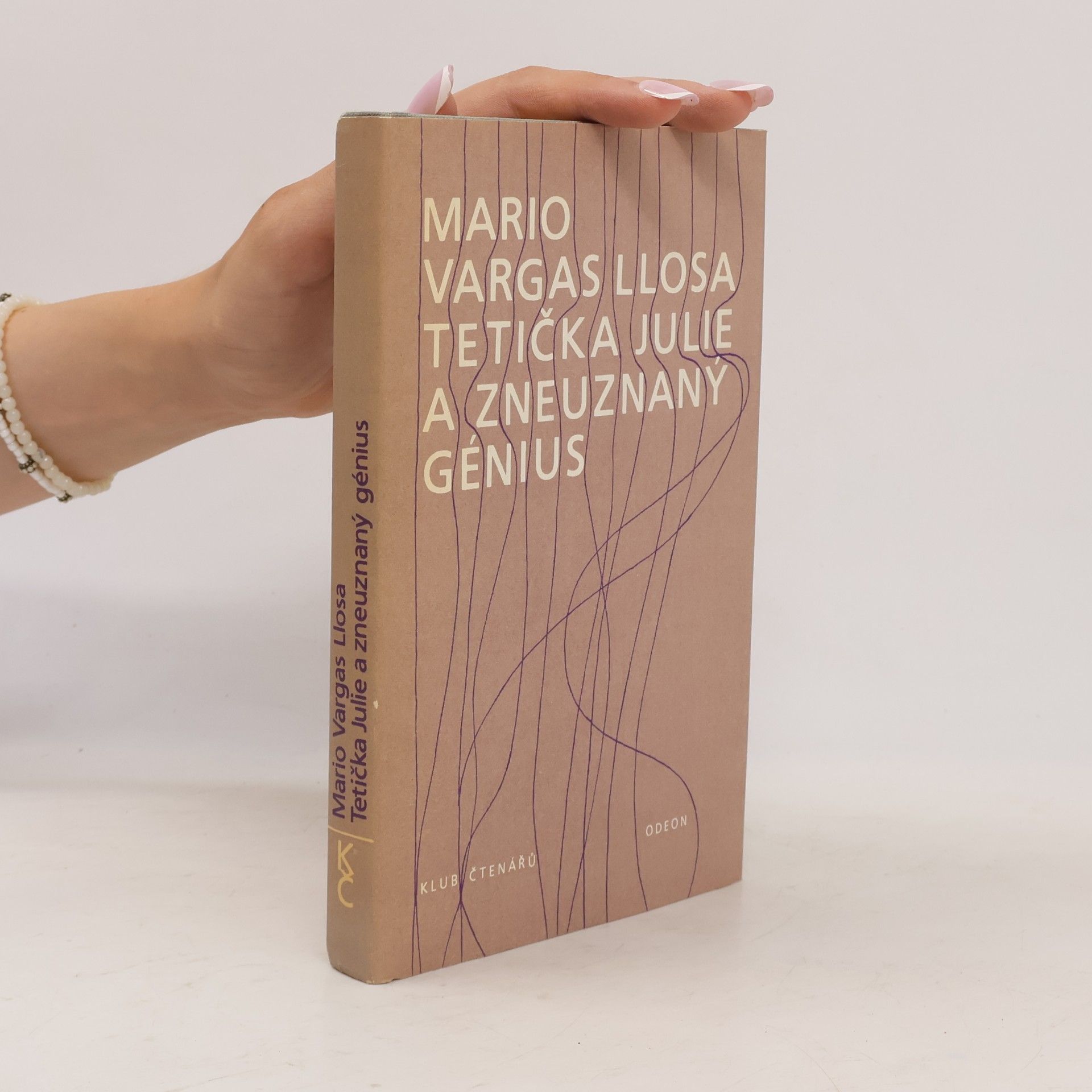 Tetička Julie a zneuznaný génius