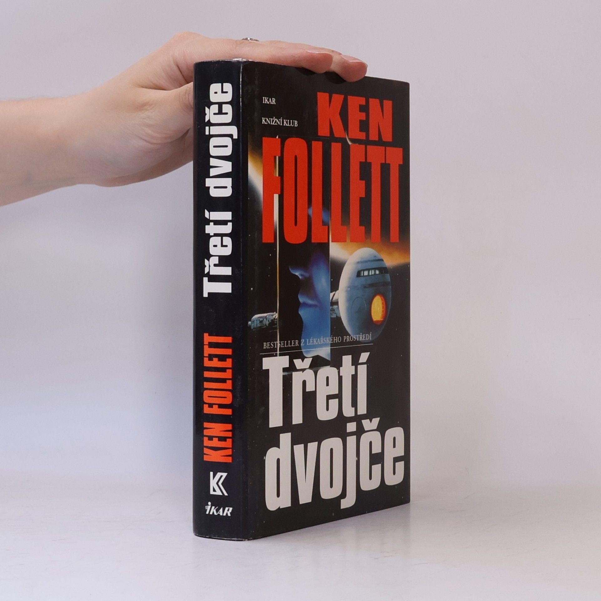 Ken Follett Třetí dvojče