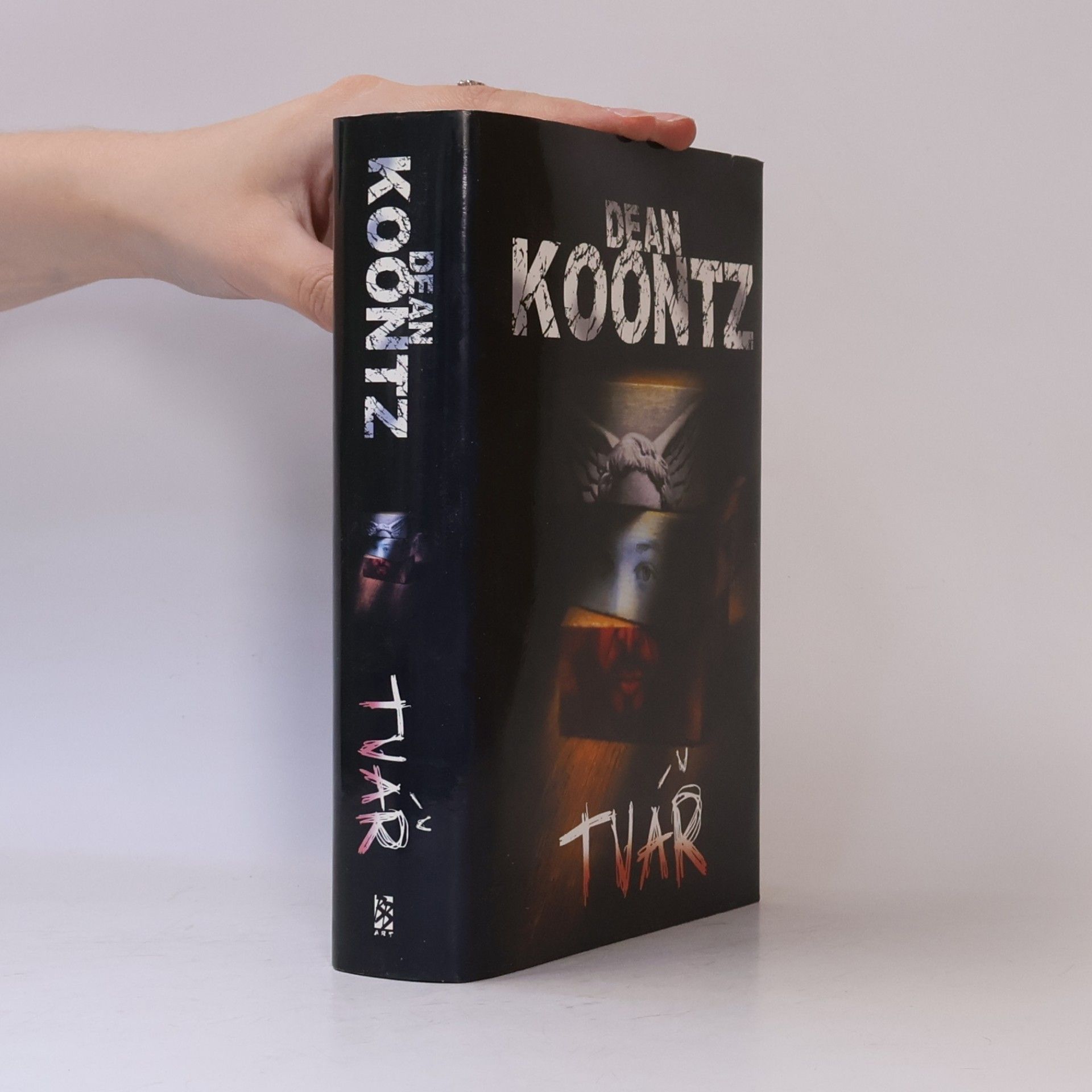 Dean Ray Koontz Tvář