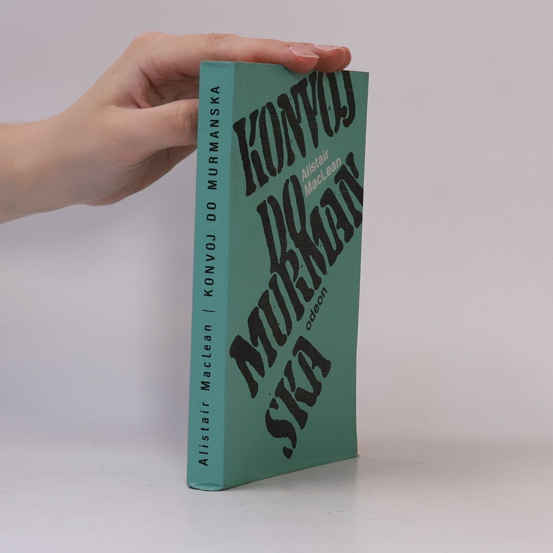 Alistair MacLean Konvoj do Murmanska
