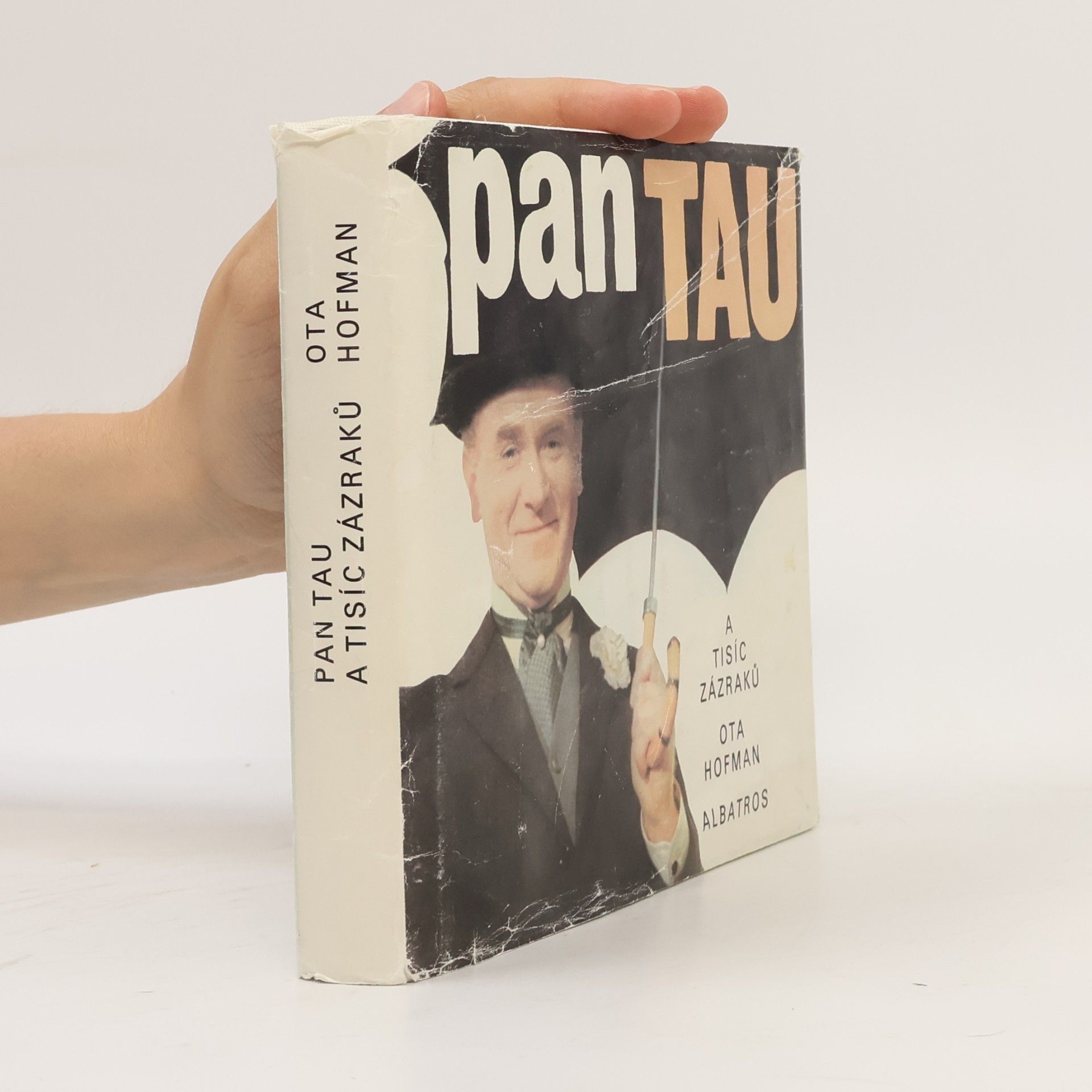 Ota Hofman Pan Tau a tisíc zázraků