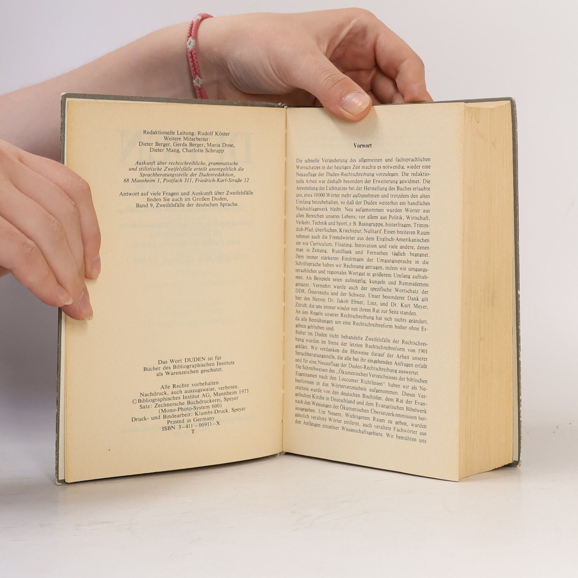 Various authors Der Grossen Duden. Rechtschreibung 1
