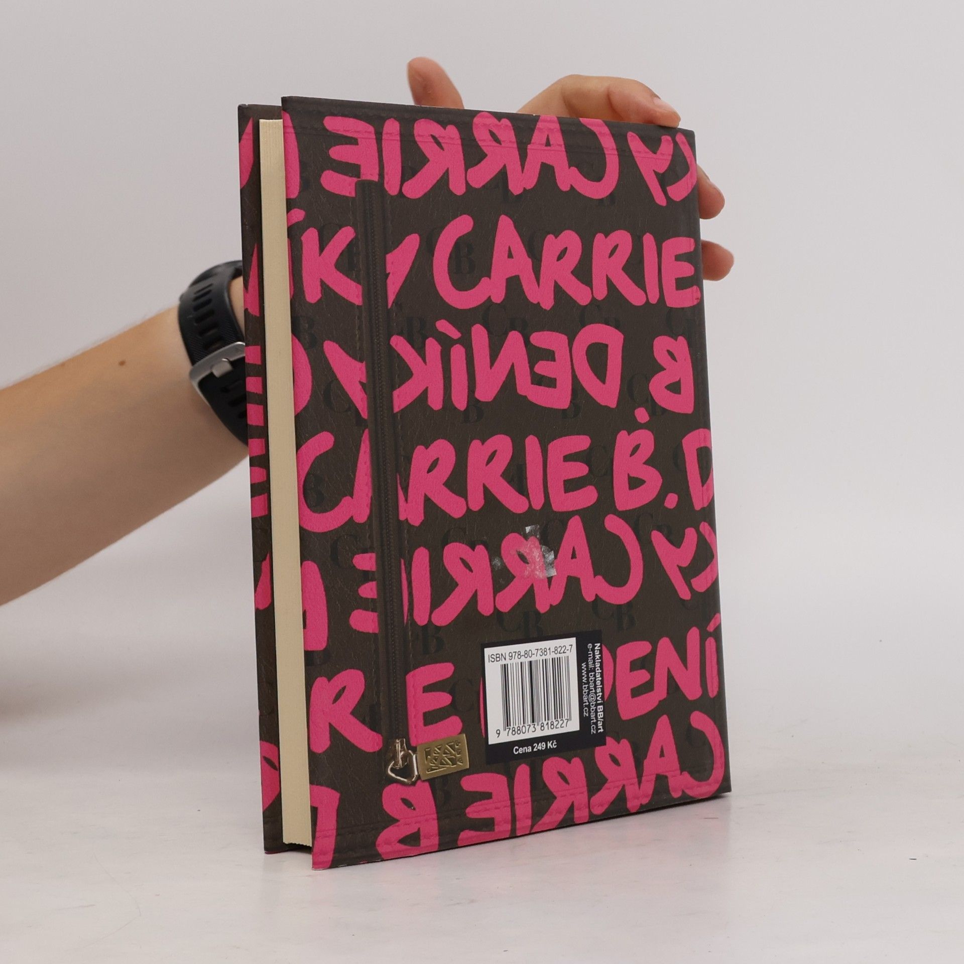 Candace Bushnell Deníky Carrie B.
