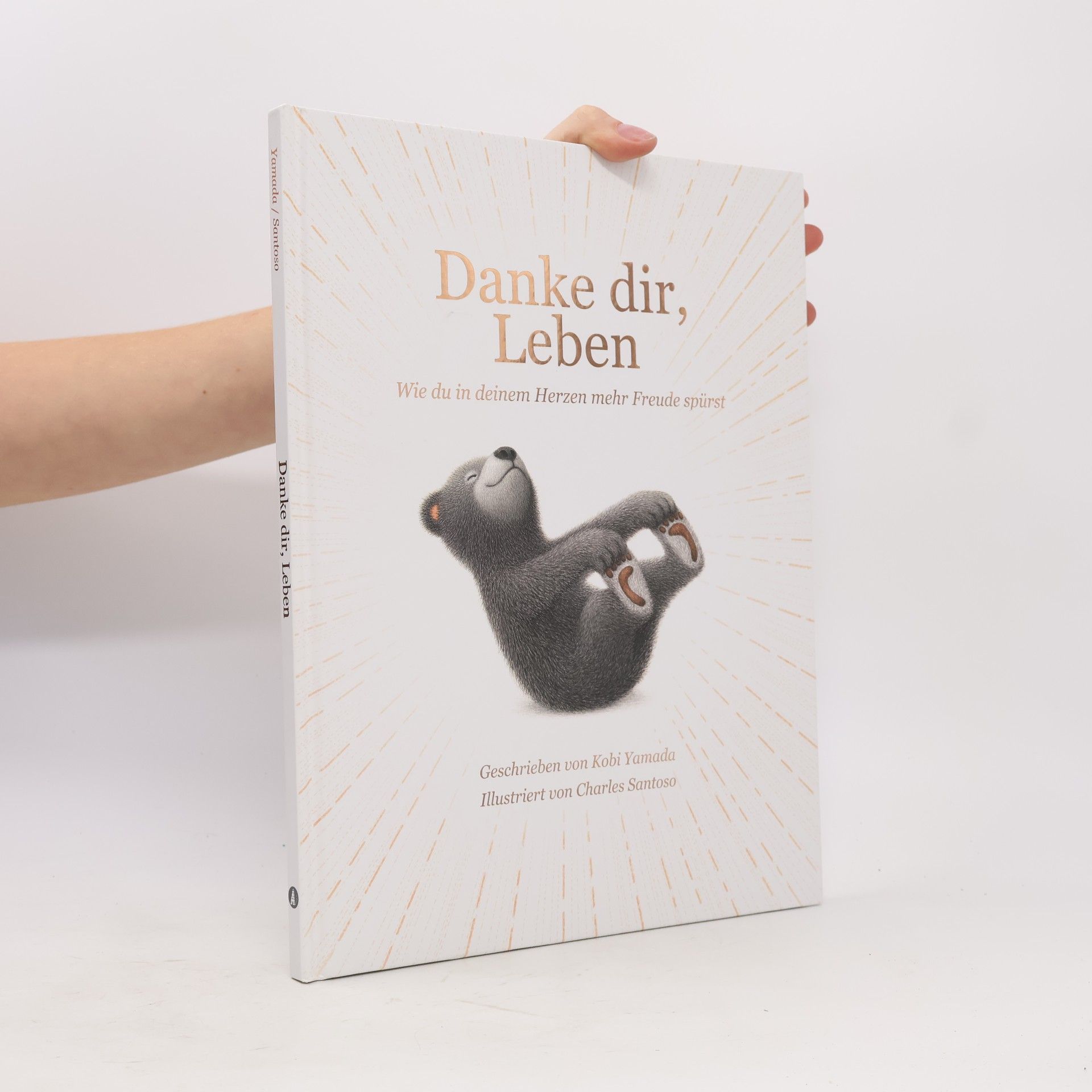 Kobi Yamada Danke dir, Leben