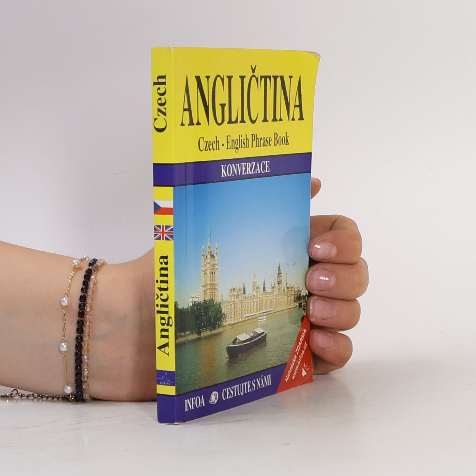 Martina Sobotíková Angličtina - konverzace : Czech-English phrase book