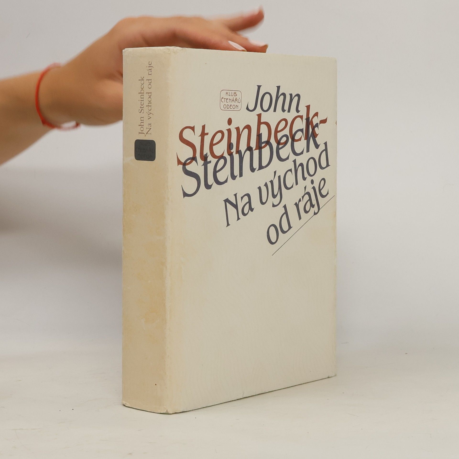 John Steinbeck Na východ od ráje