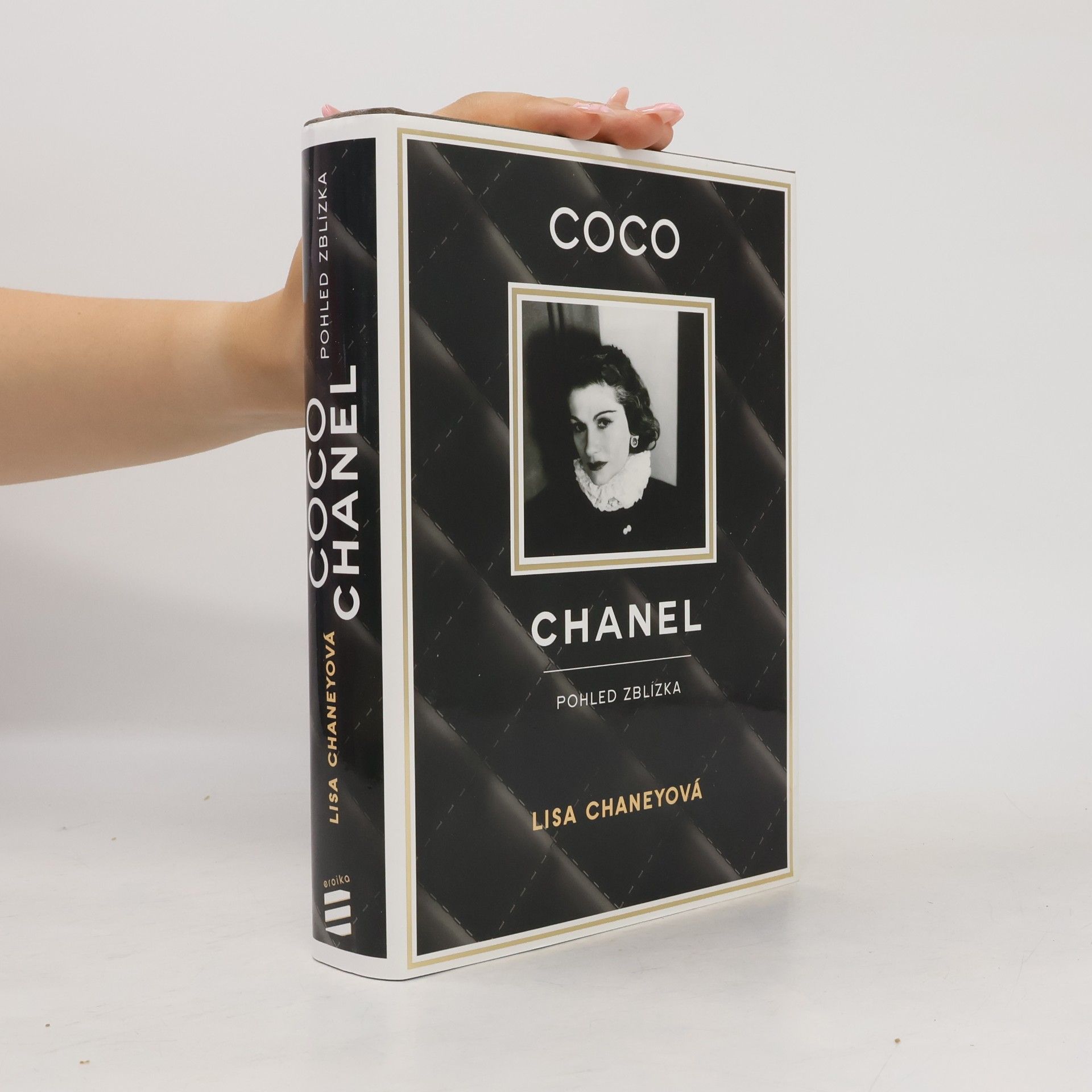 Lisa Chaney Coco Chanel