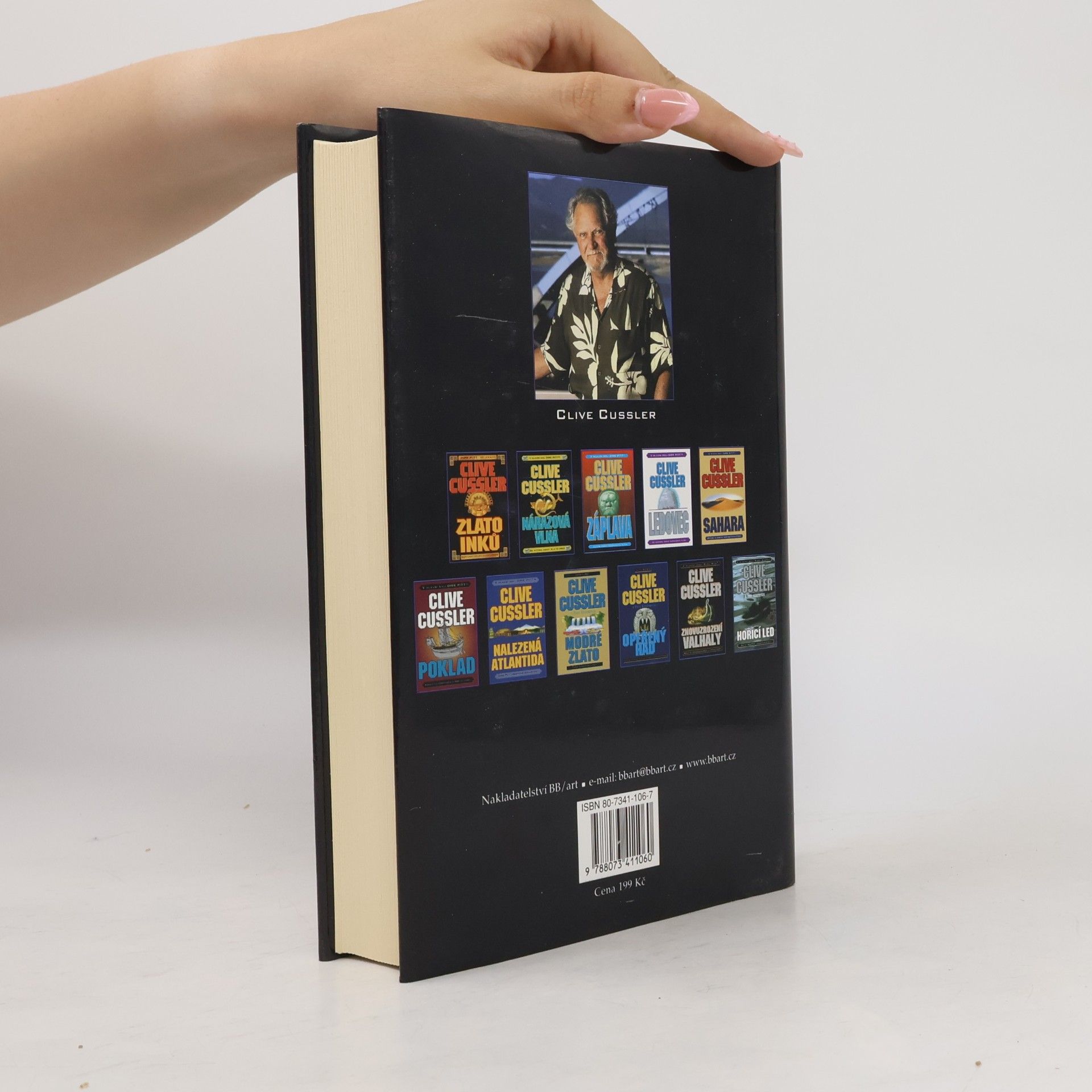Clive Cussler Hřbitov pod hladinou