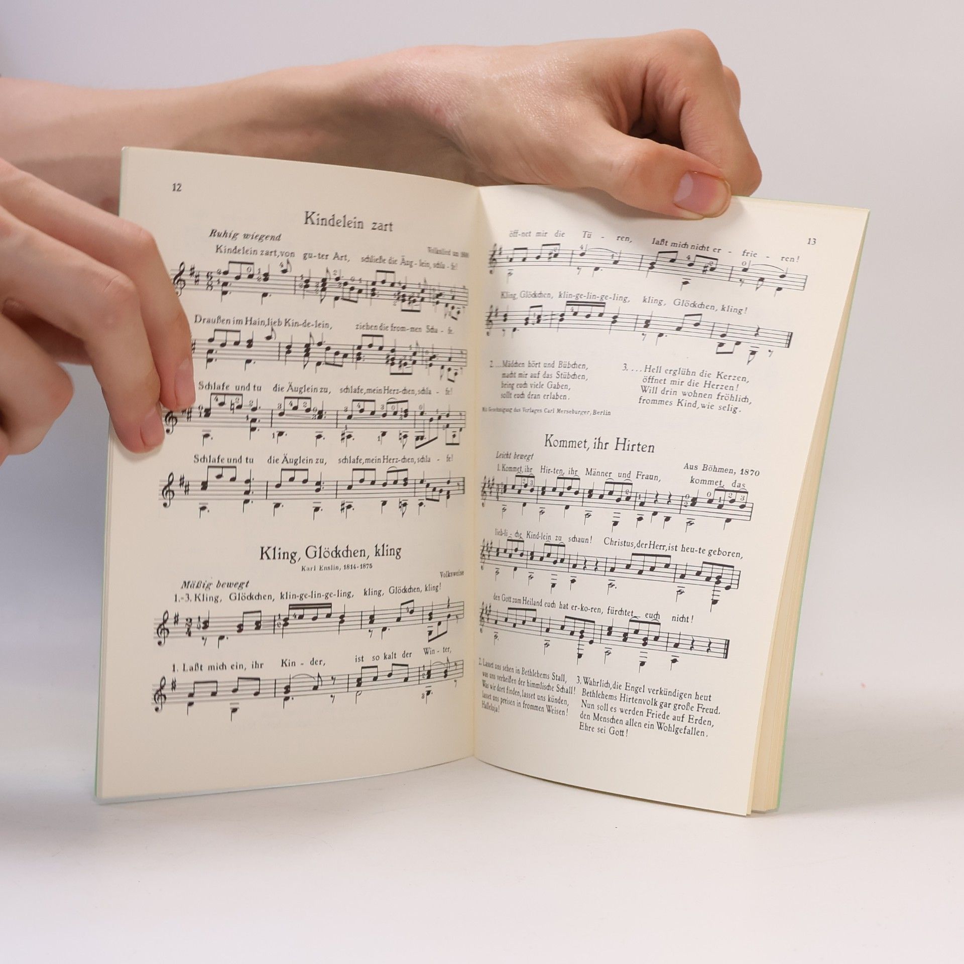 Various authors Unsere Weihnachtslieder für Gesang und Gitarre