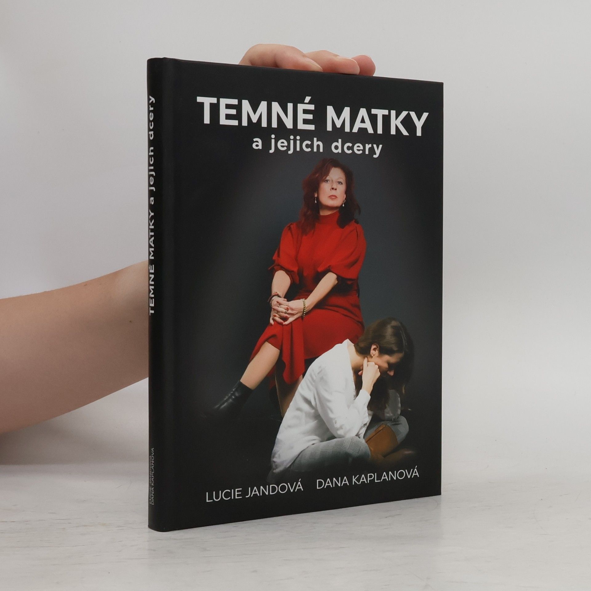Temné matky a jejich dcery